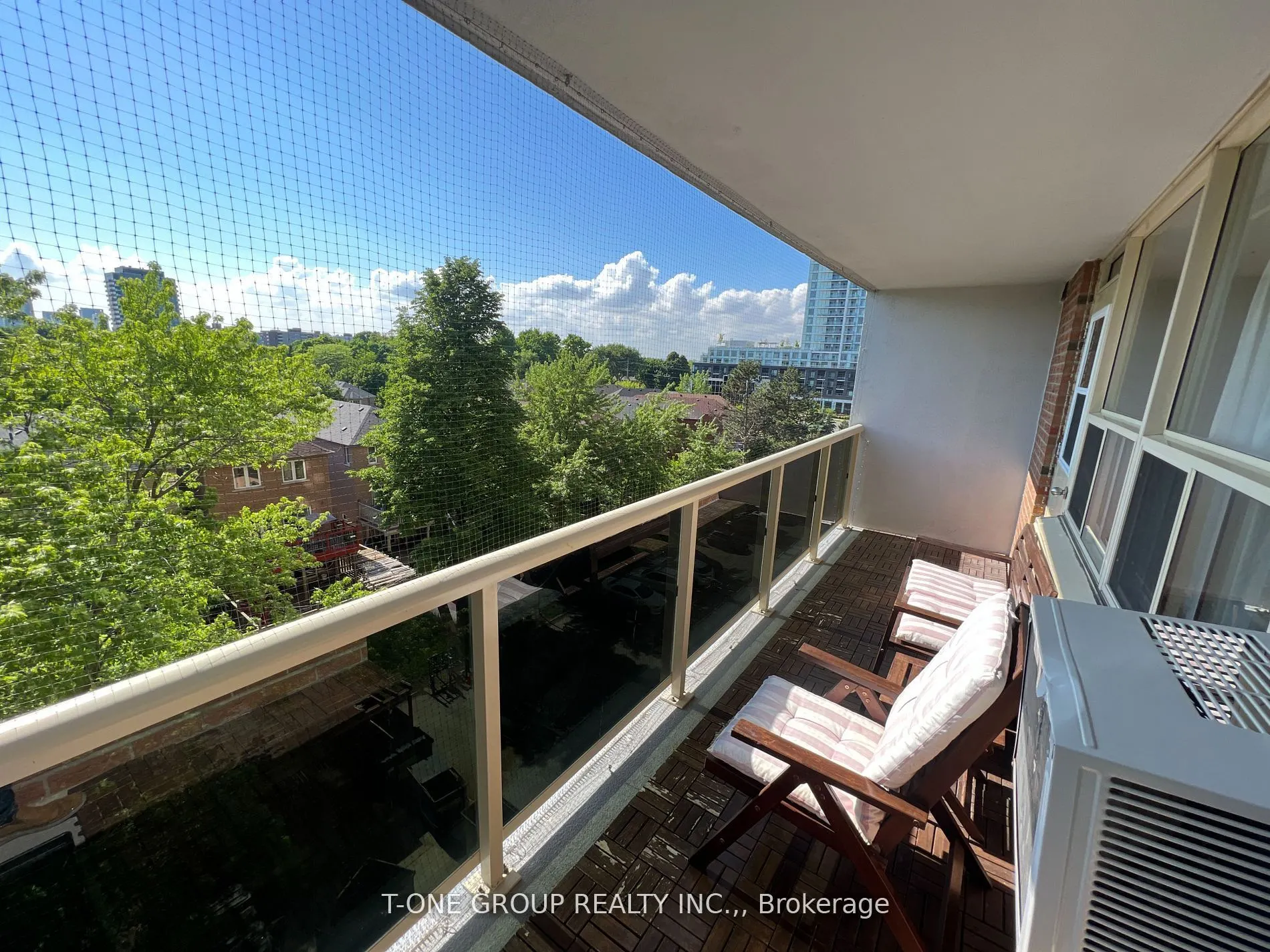 270 Palmdale Drive, #610