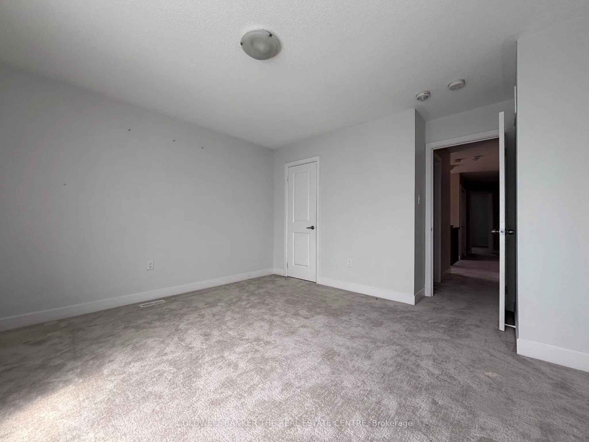 118 Vanier Street