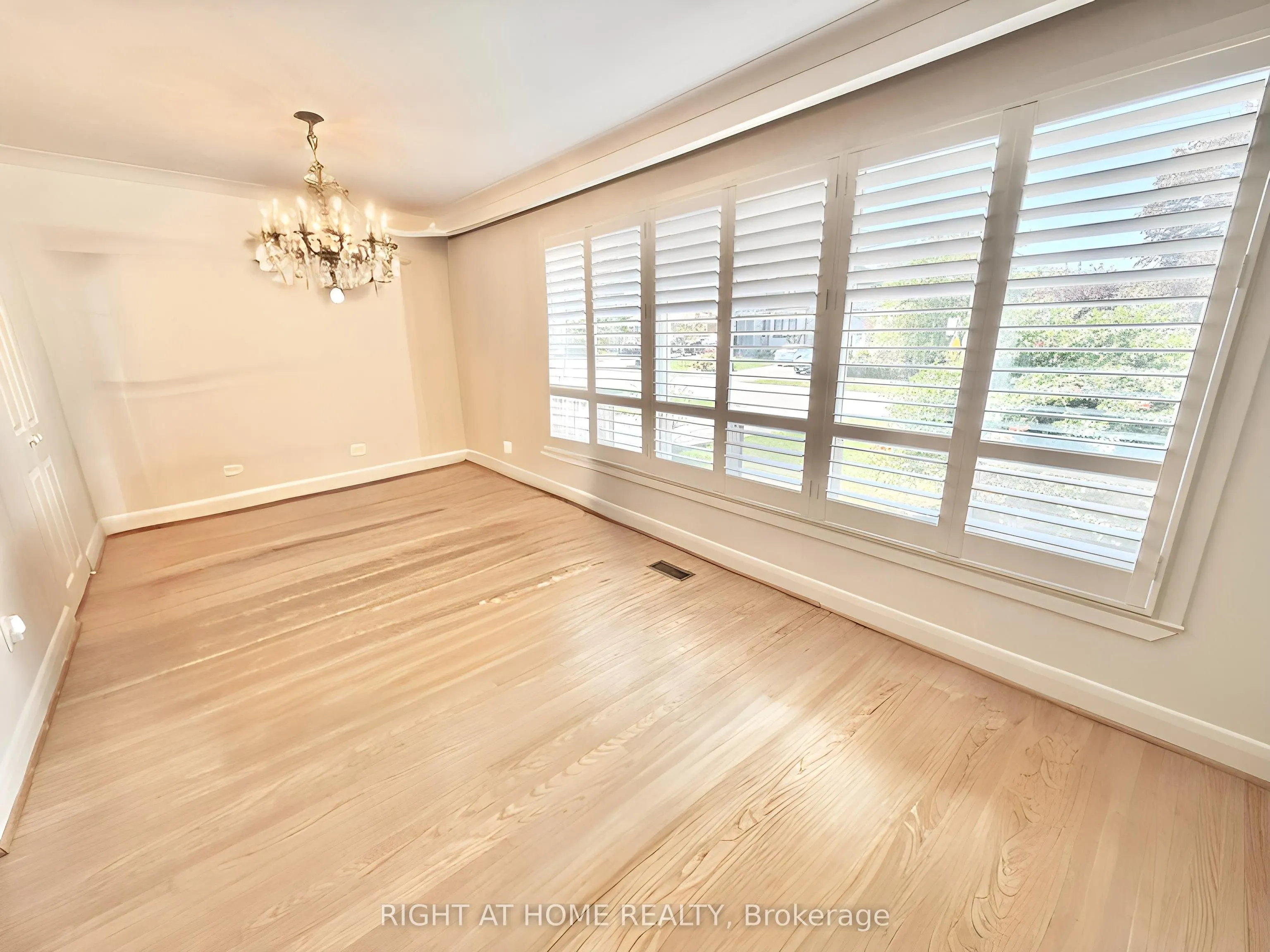 37 Gooderham Drive, #Upper