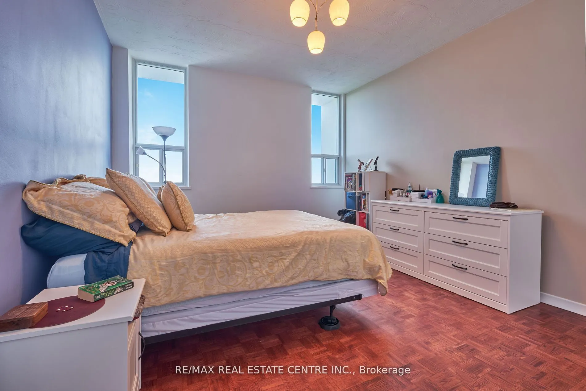 2245 Eglinton Avenue E, #1010