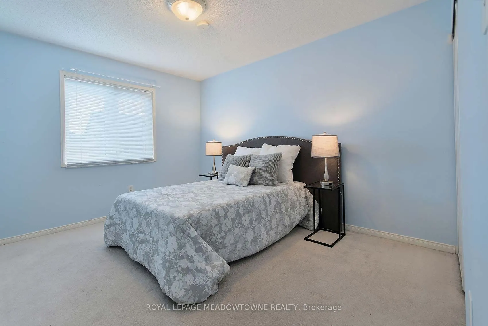28 Norland Circle