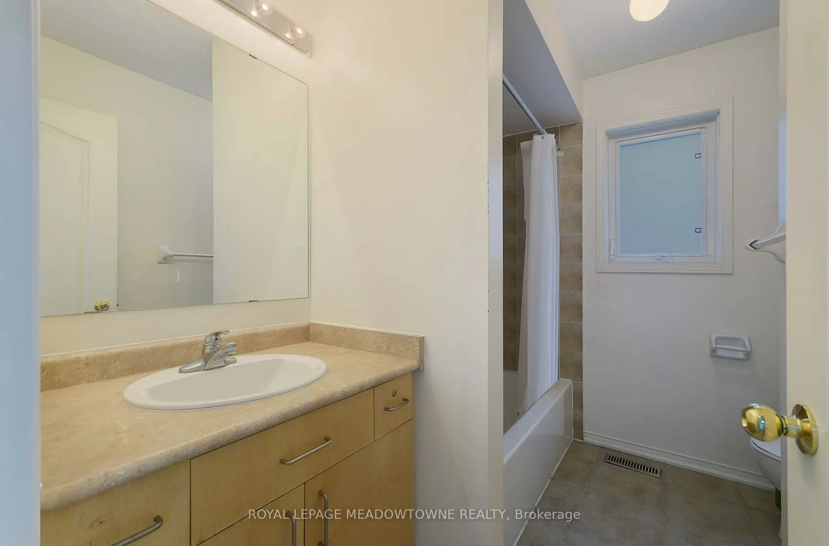 28 Norland Circle