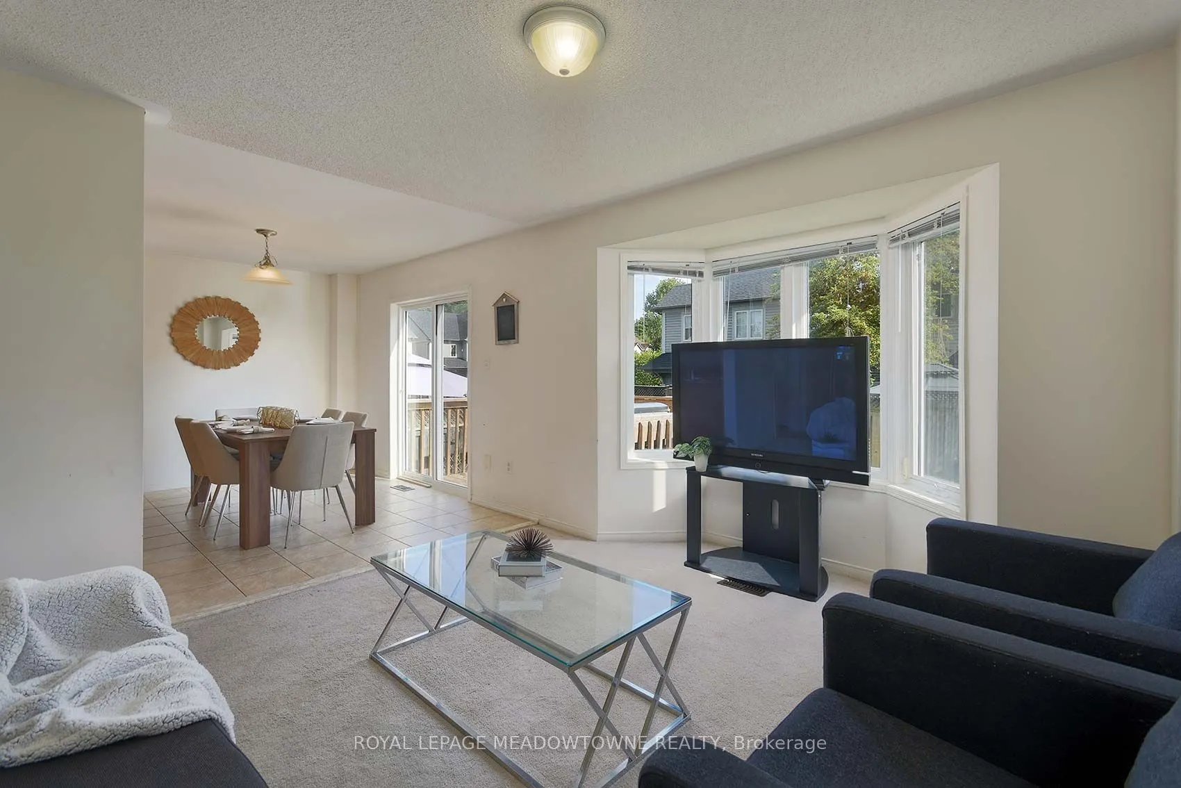 28 Norland Circle