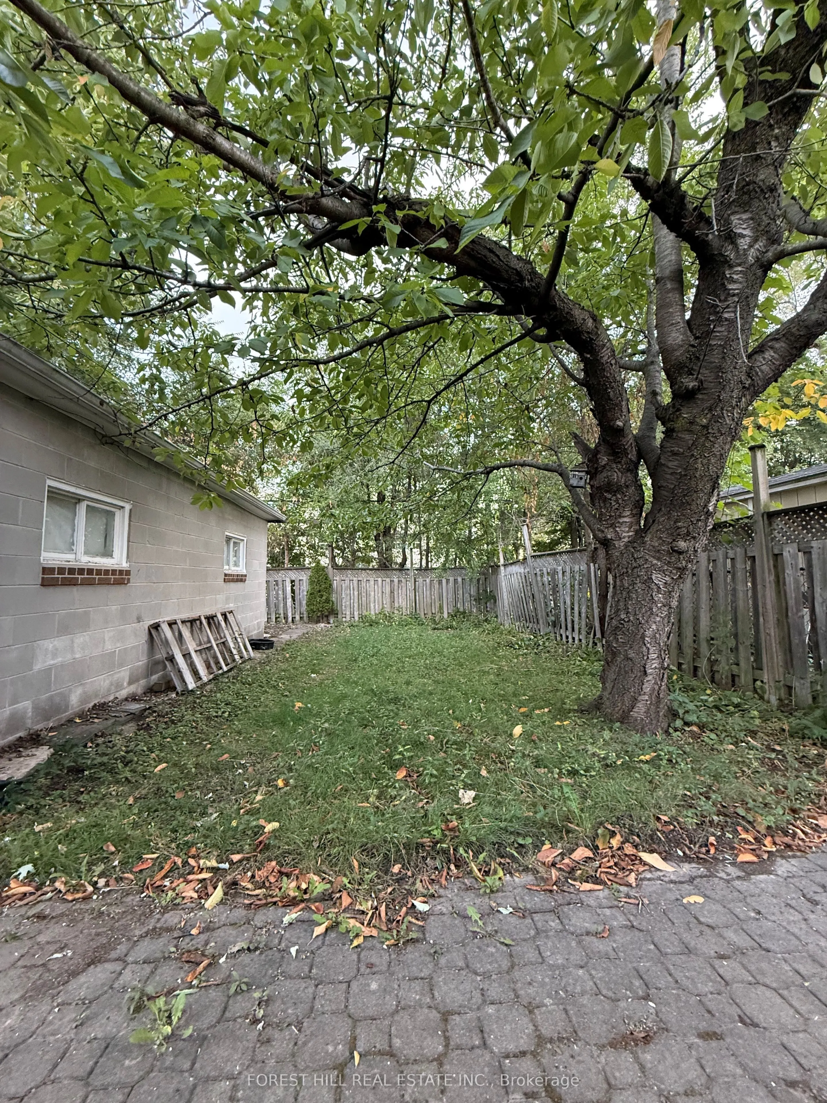 52 Inniswood Drive, #Main