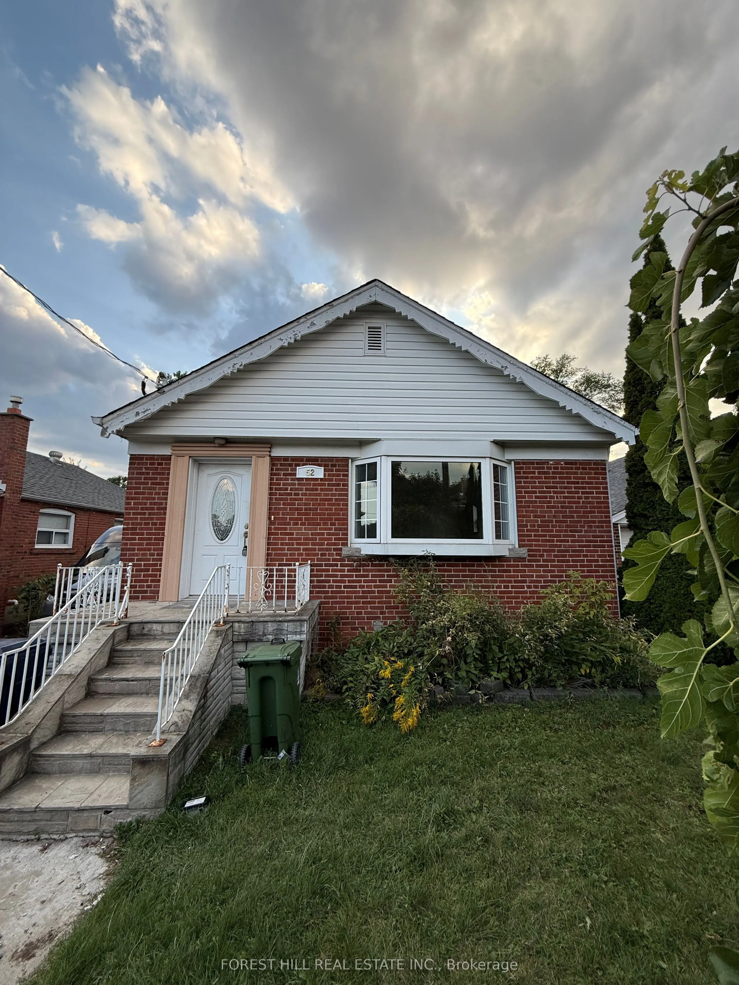 52 Inniswood Drive, #Main