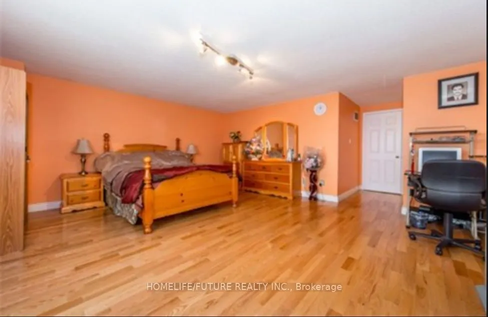 20 Goodall Drive, #Main