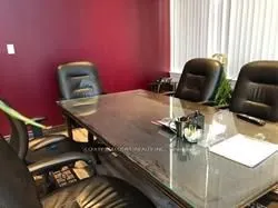 80 Corporate Drive, #302-D&E