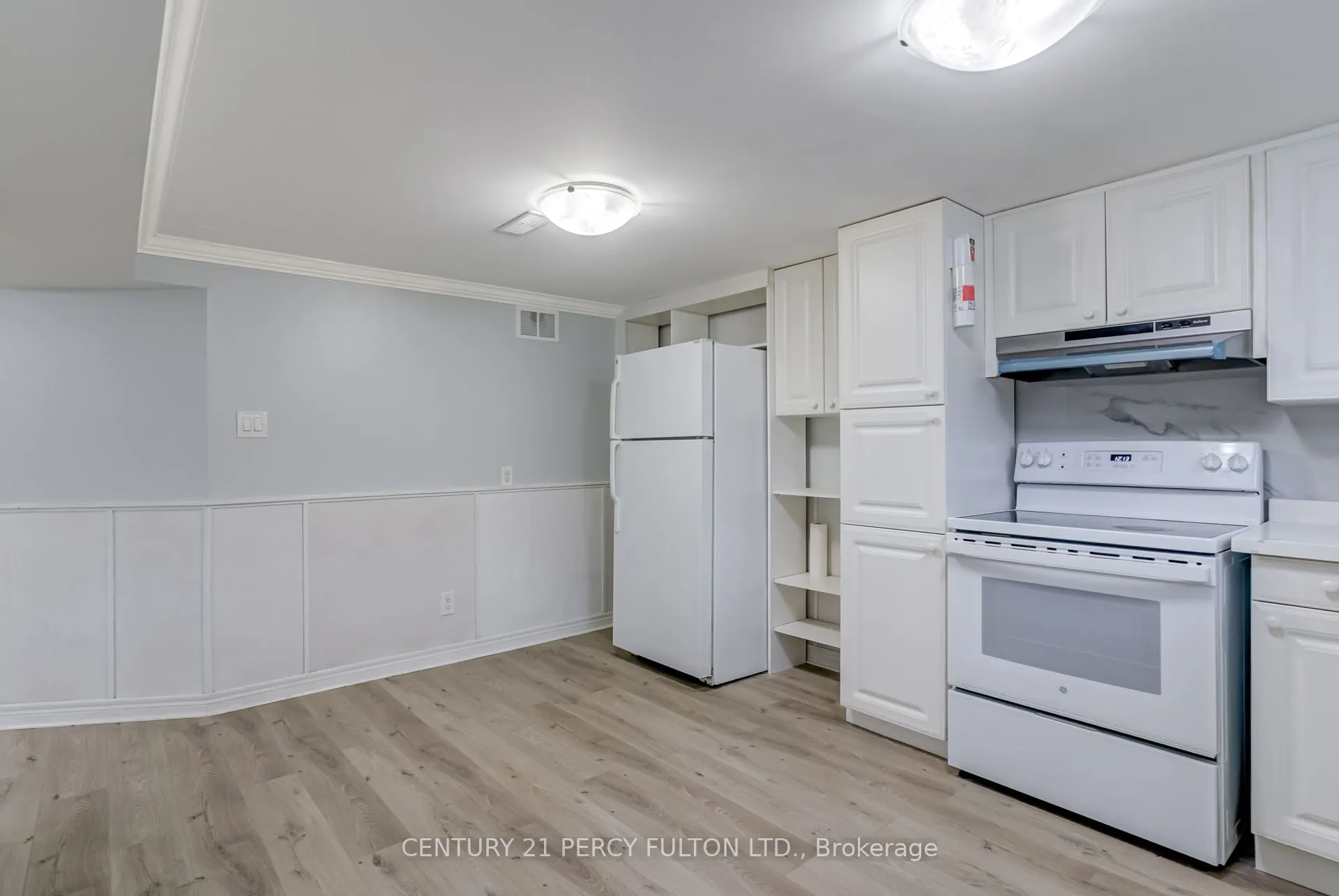 62 Dale Avenue, #lower