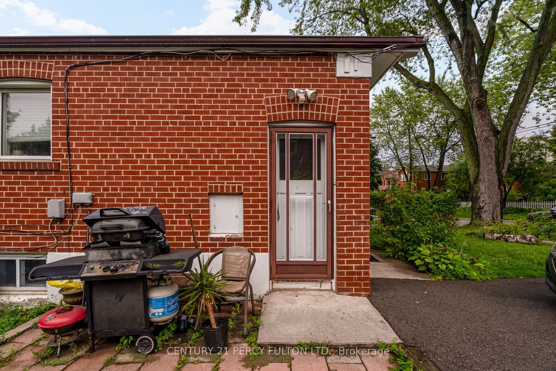 62 Dale Avenue, #lower