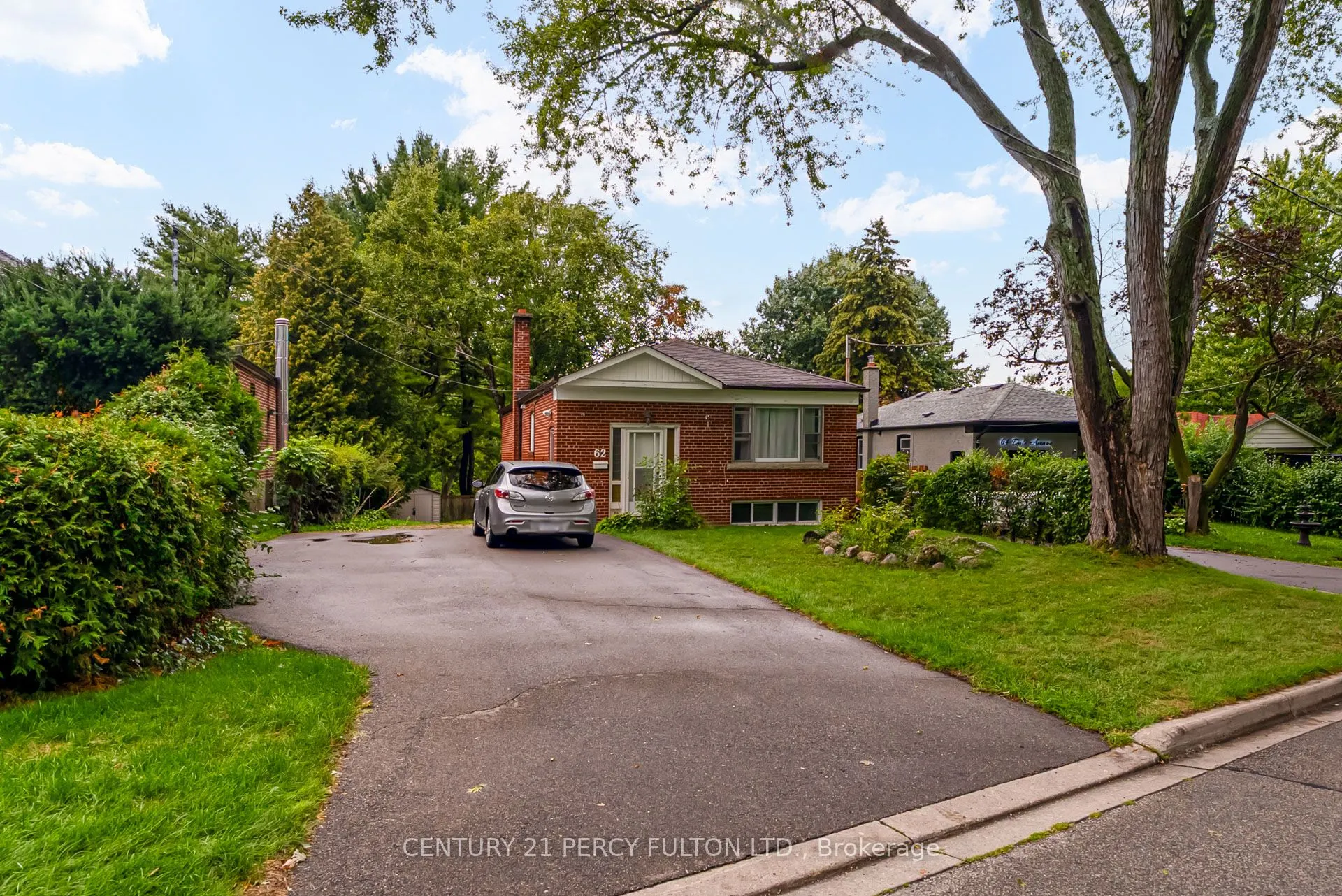 62 Dale Avenue, #lower