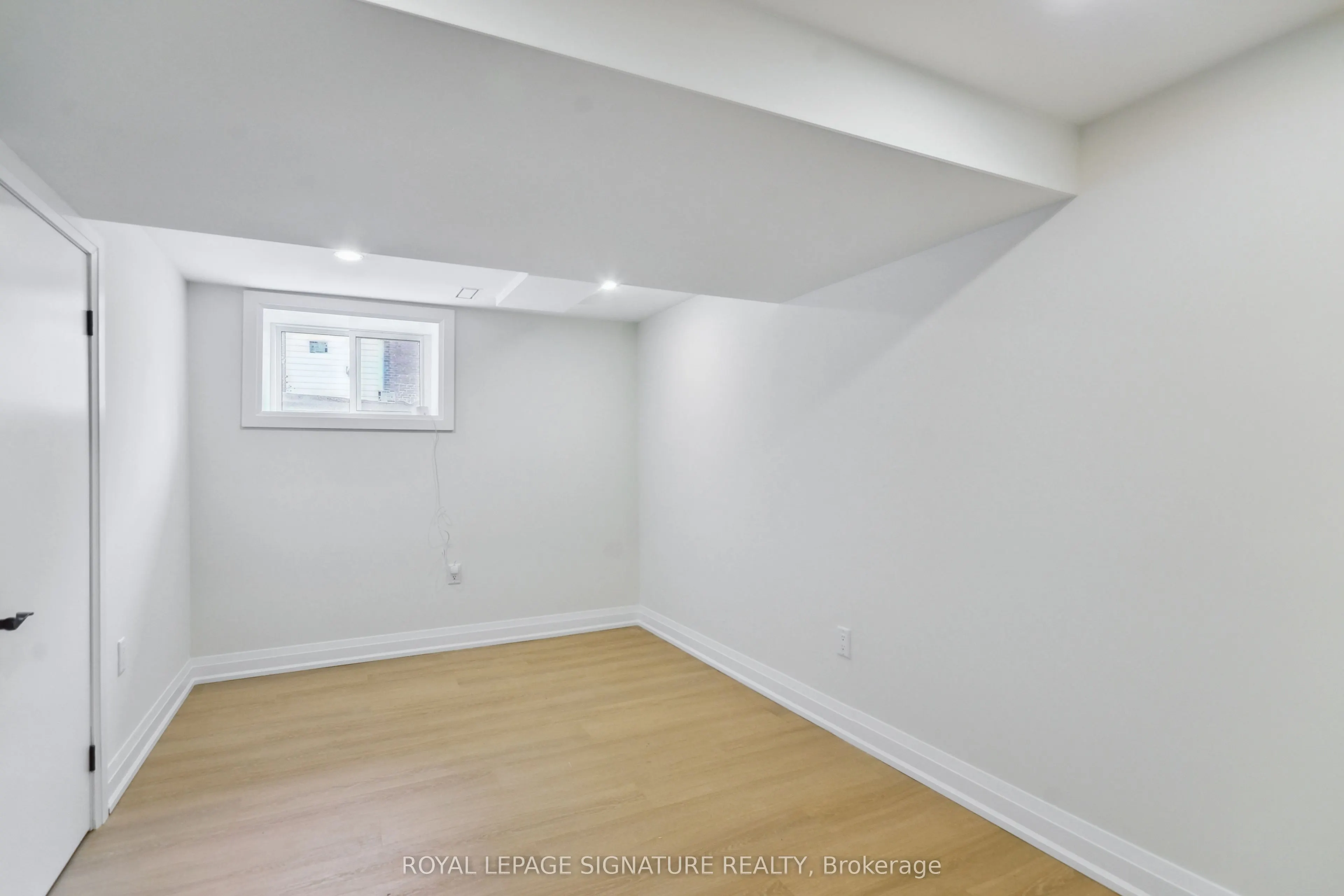 131 Kenilworth Avenue