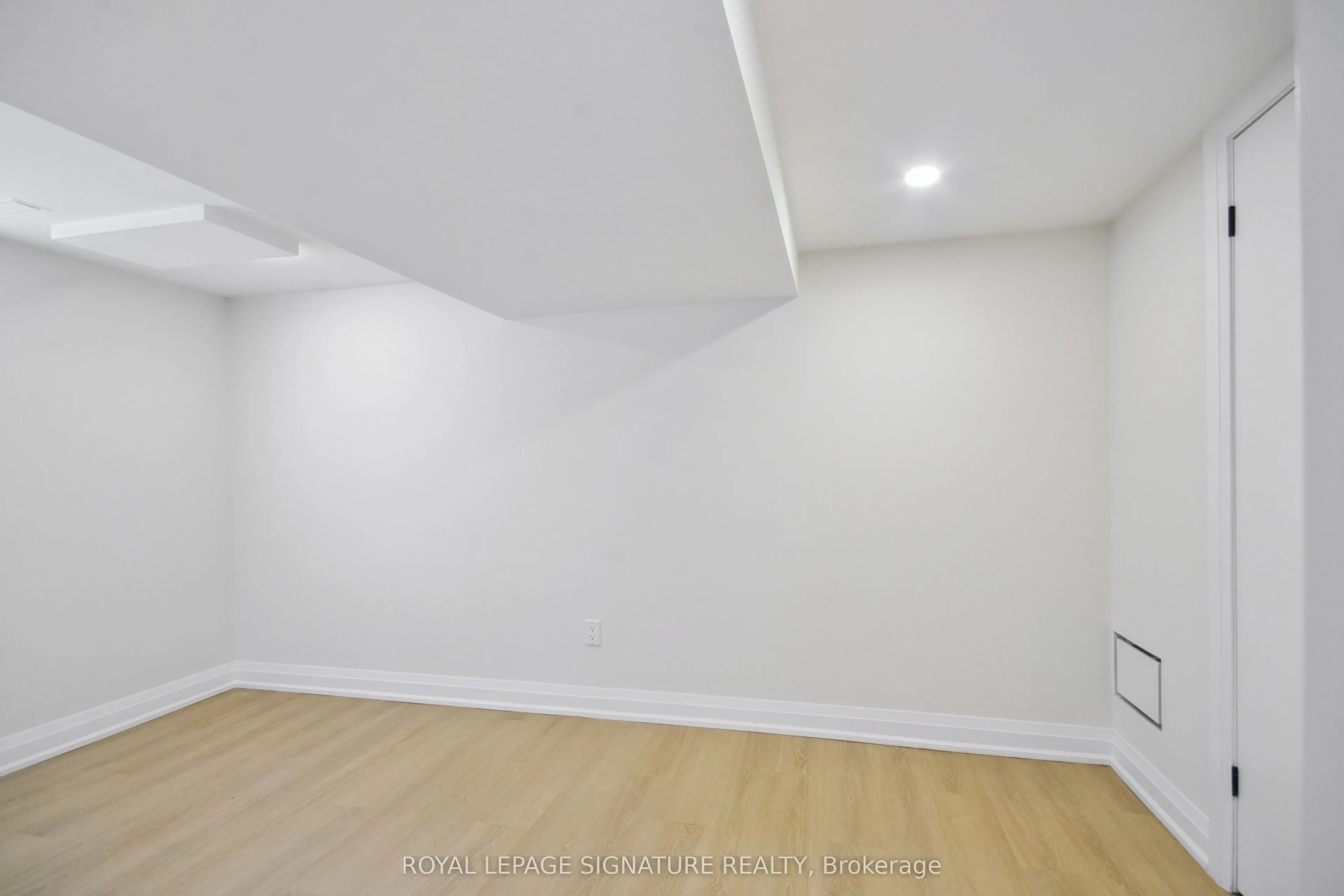 131 Kenilworth Avenue