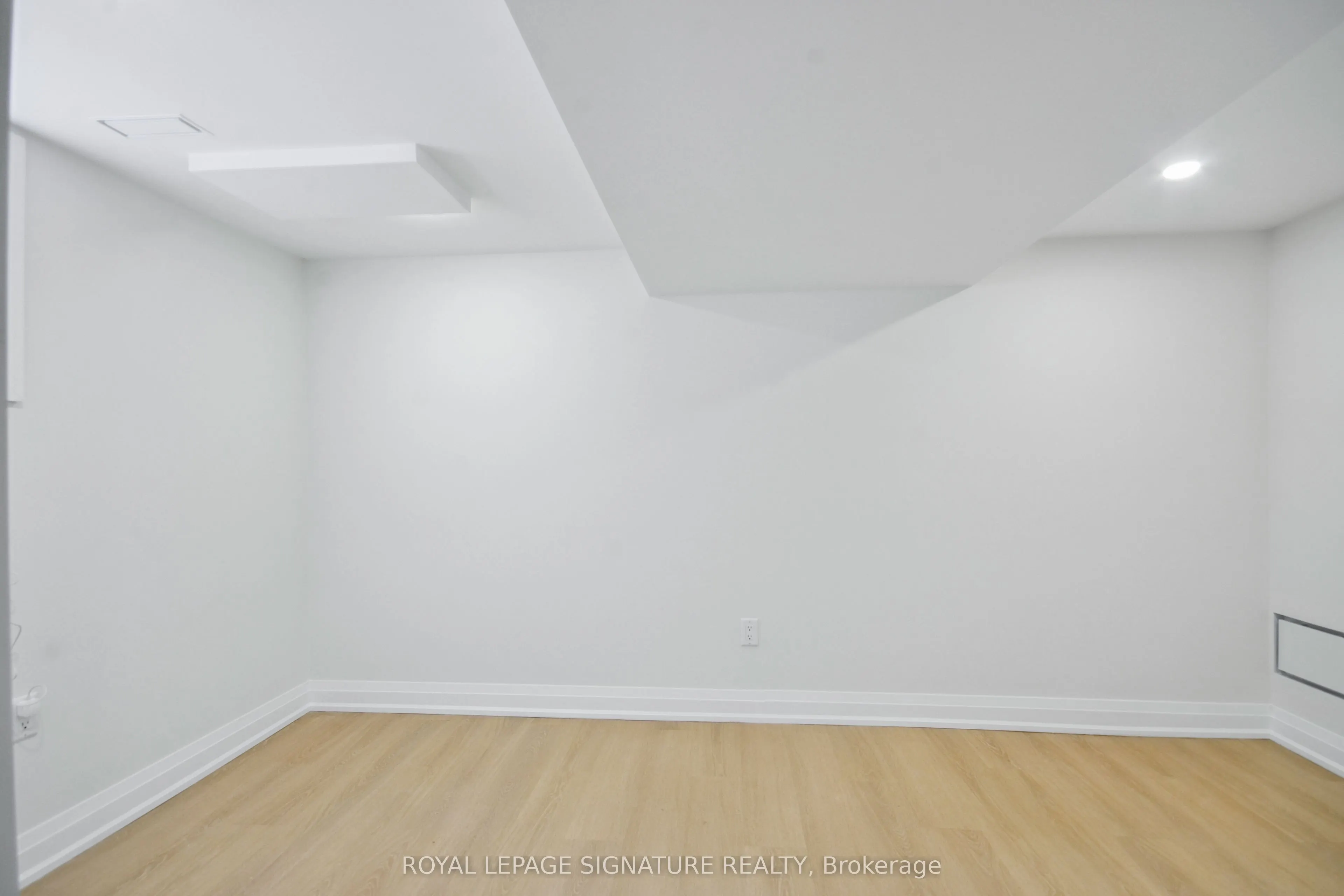 131 Kenilworth Avenue