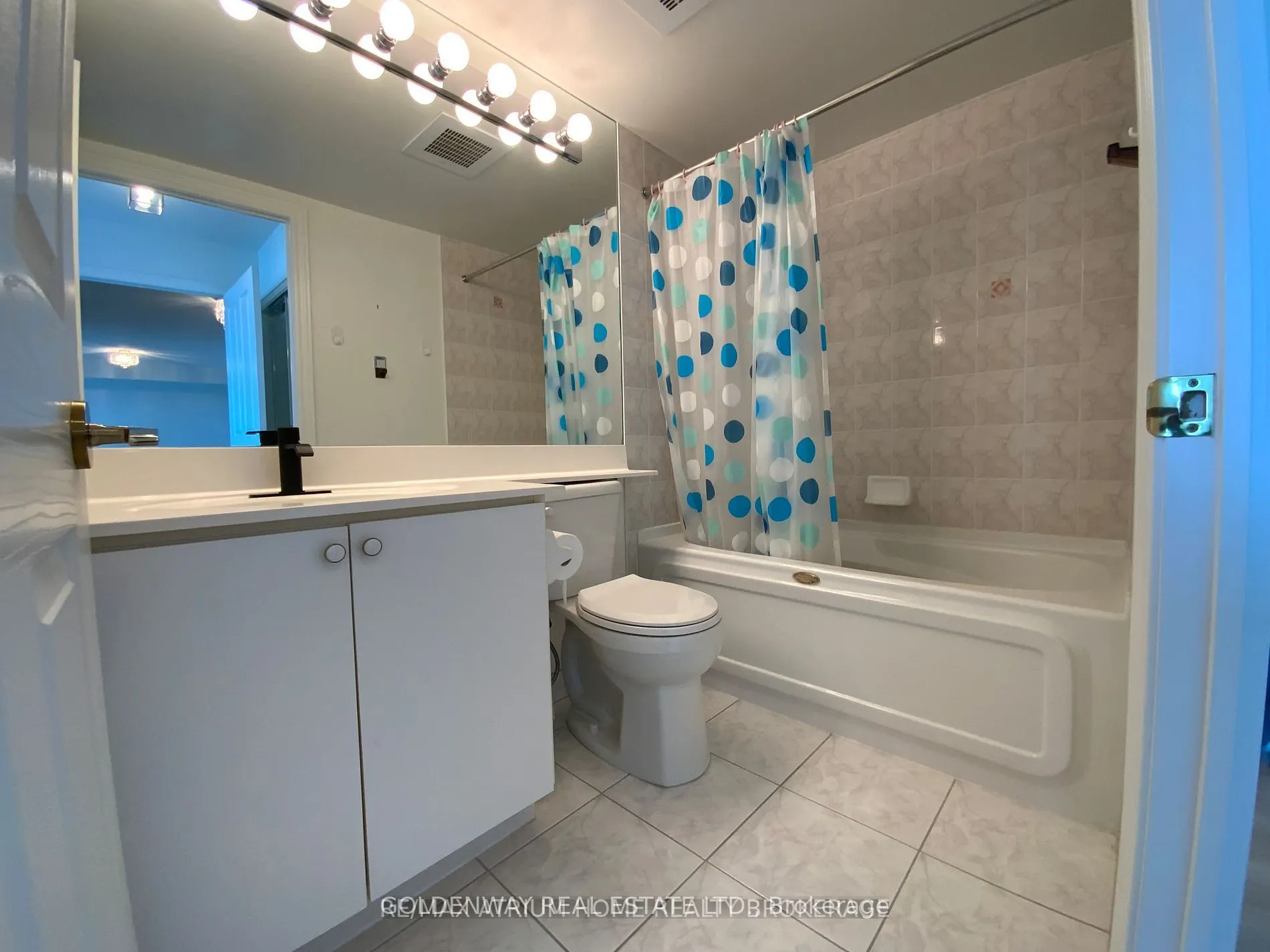 68 Corporate Drive, #3329