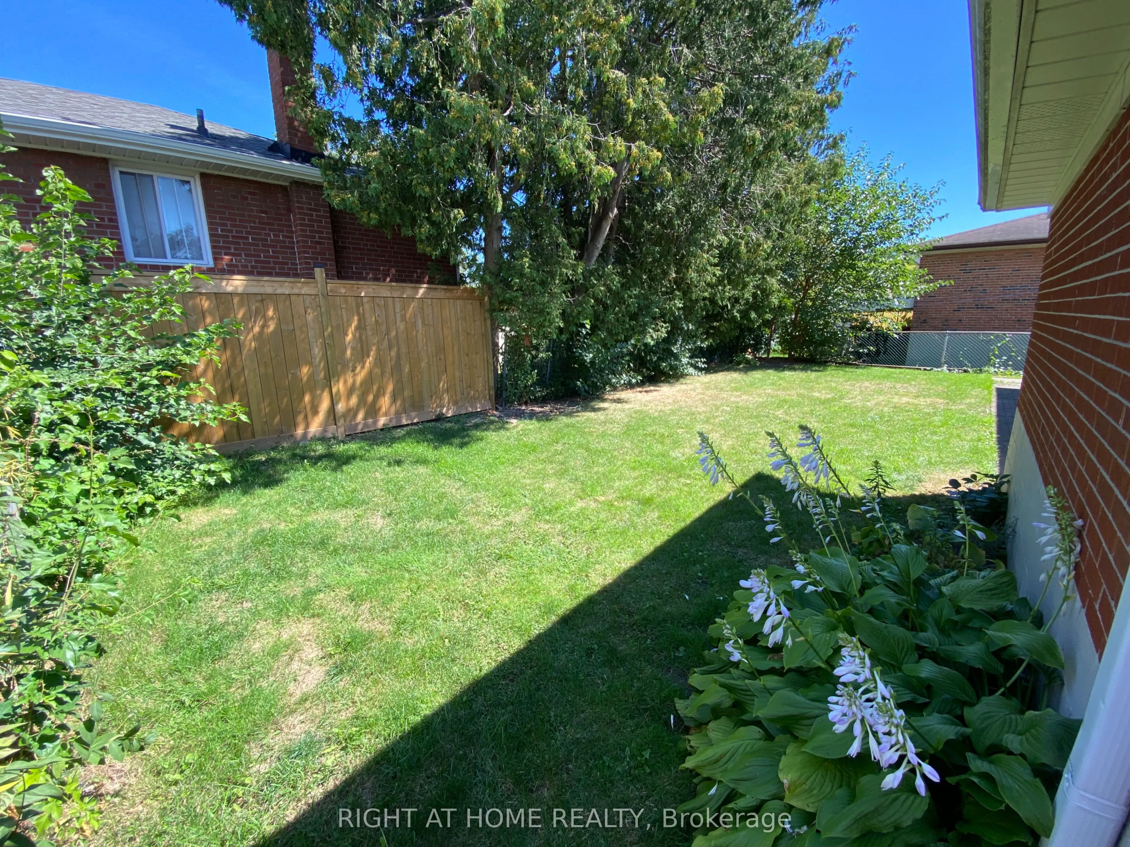 37 Gooderham Drive