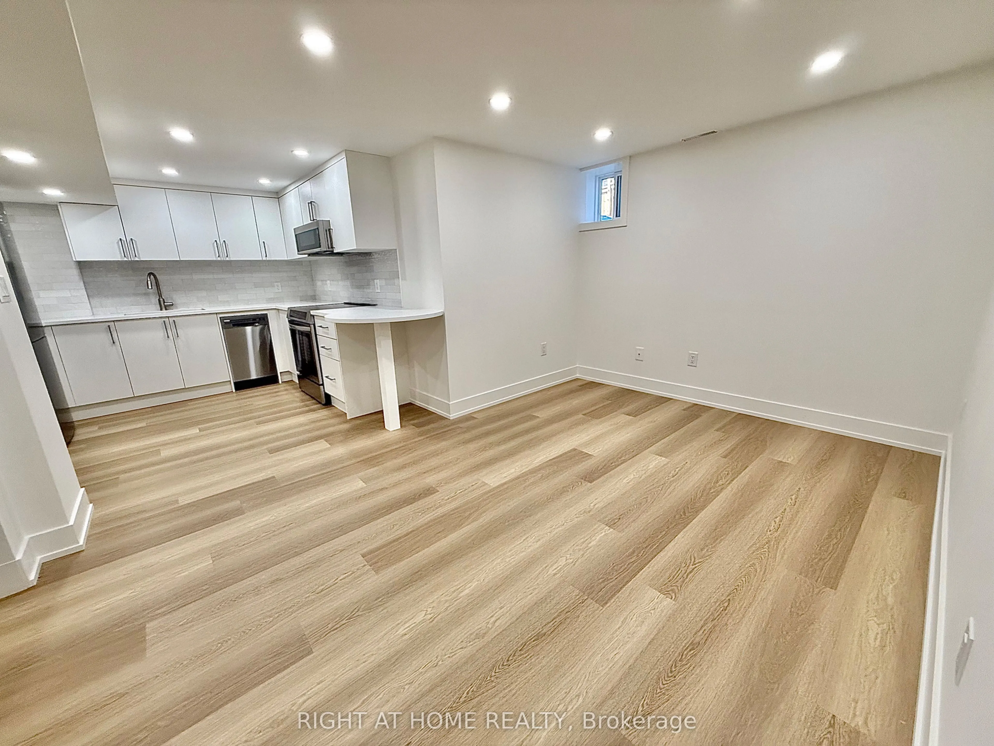 37 Gooderham Drive