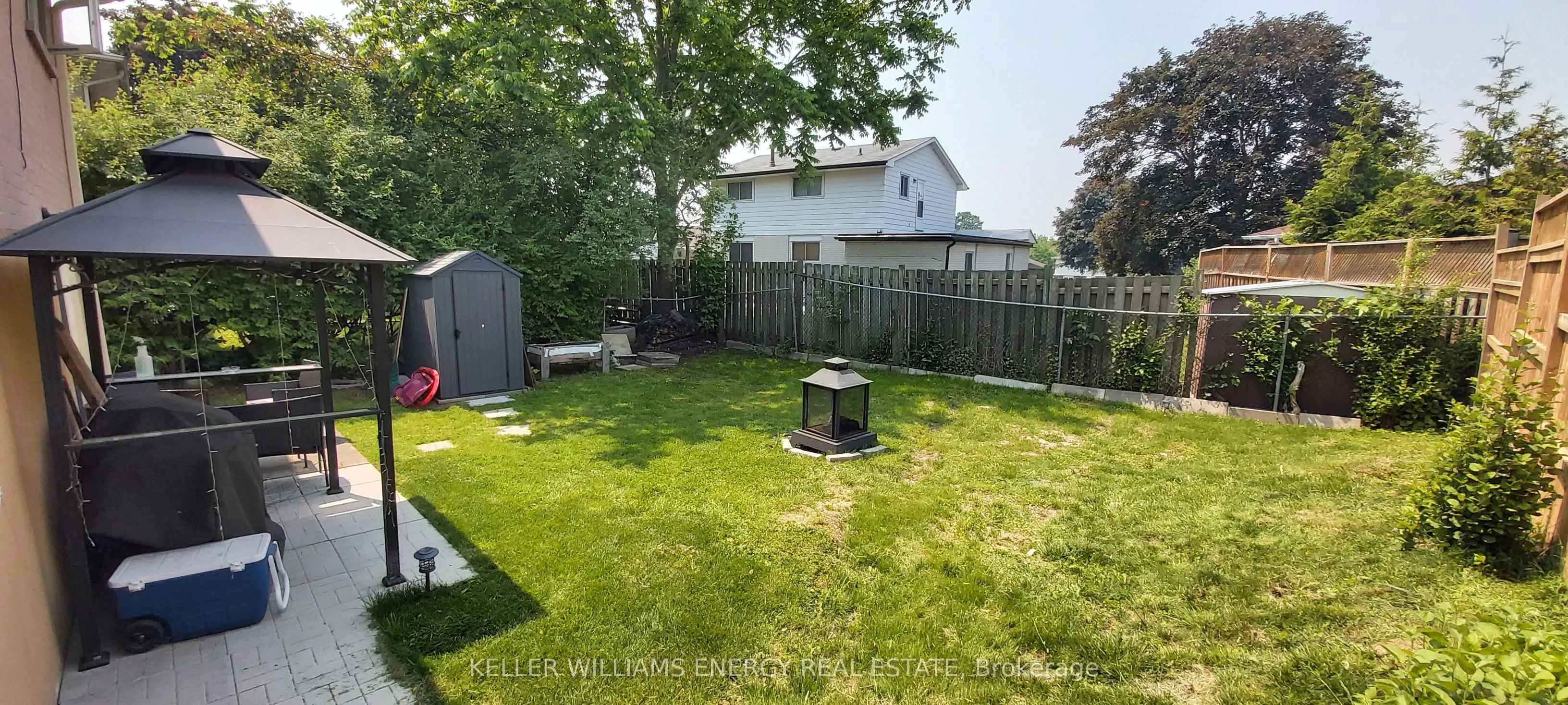 634 Wilson Road N, #Lower