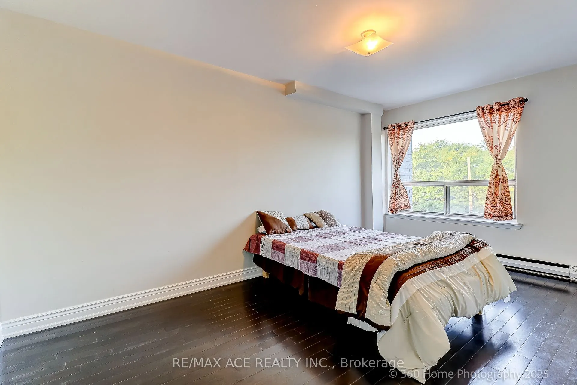 426-428 Dawes Road