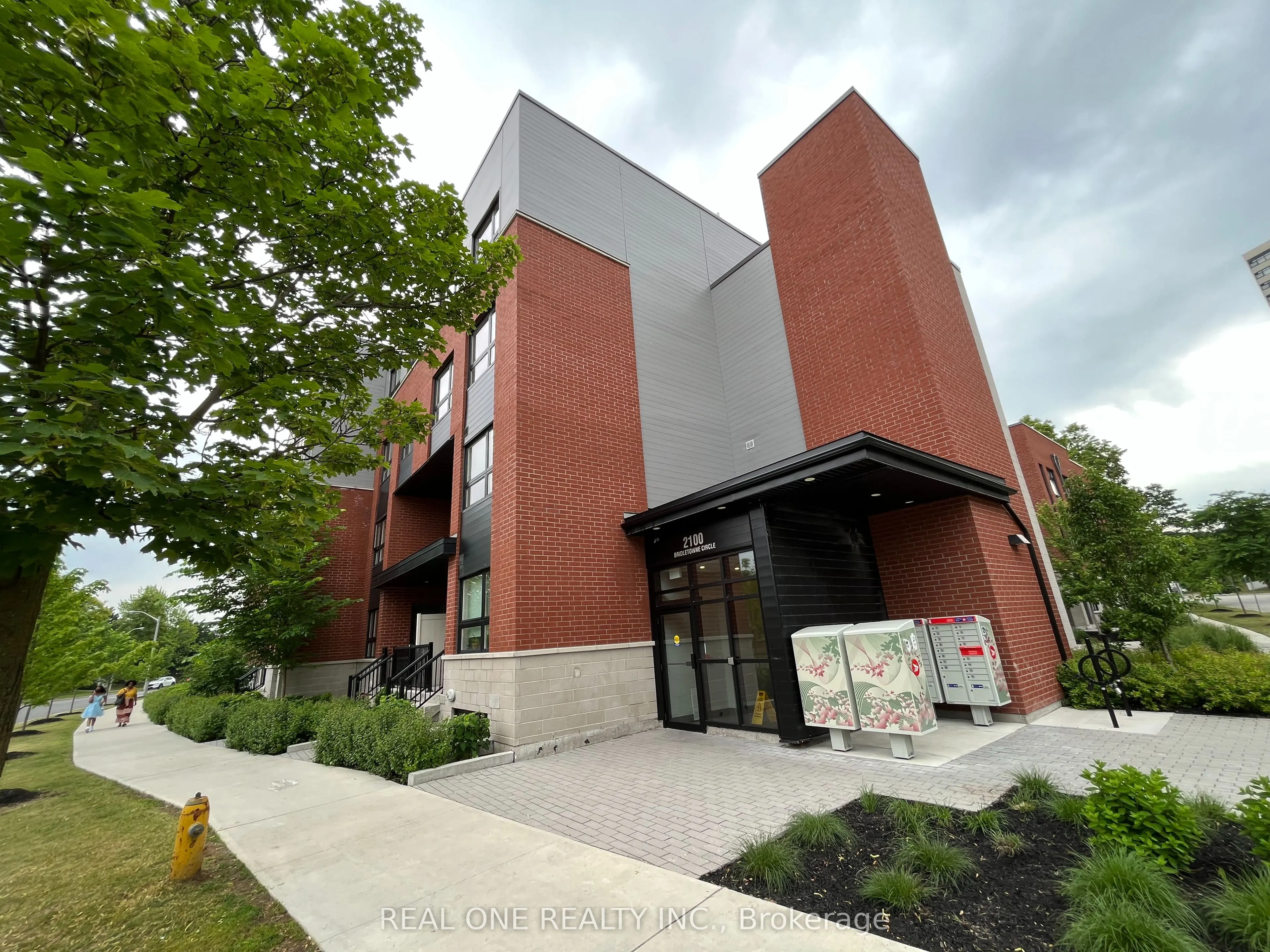 2100 Bridletowne Circle, #318
