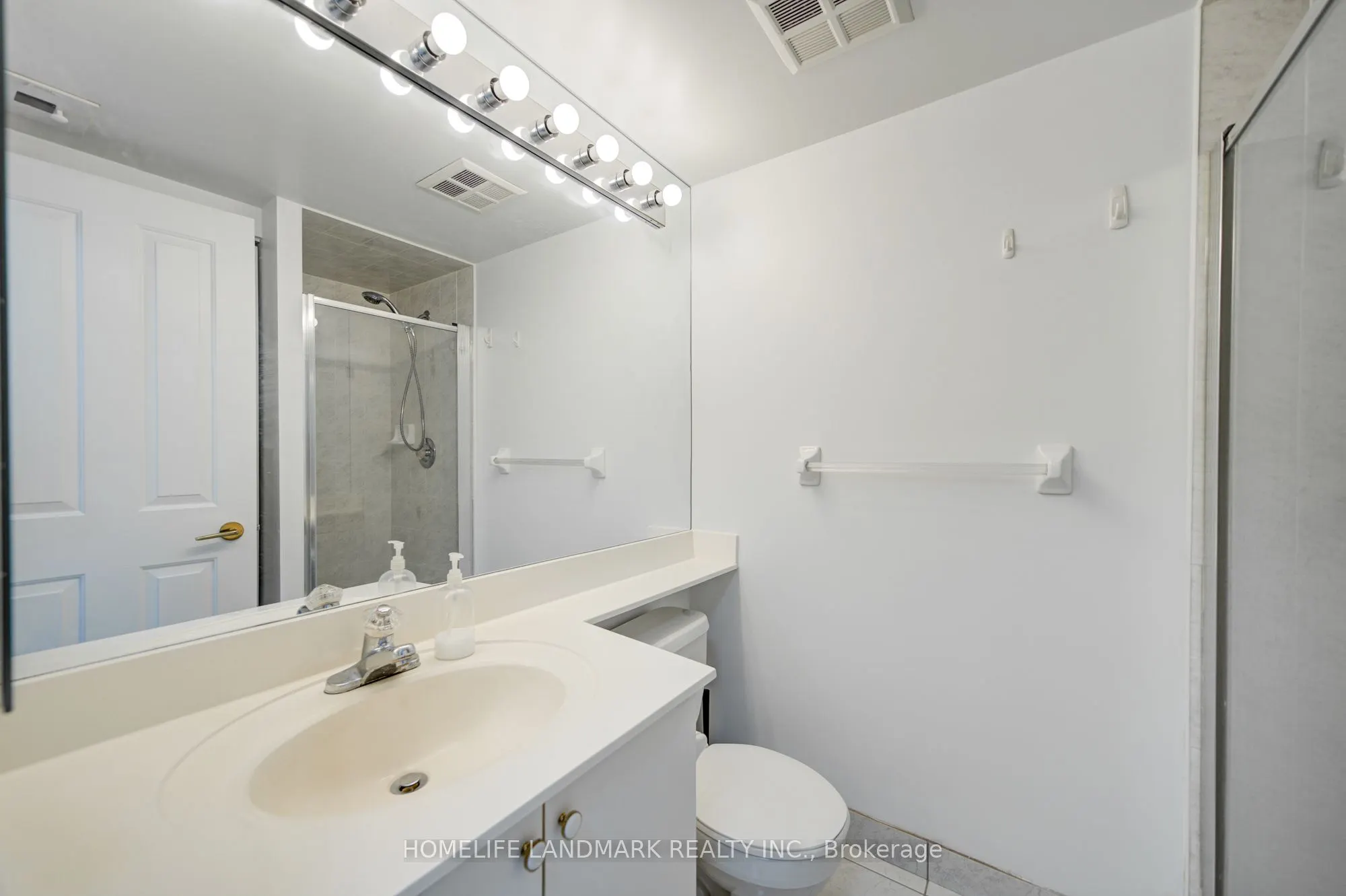 68 Corporate Drive, #3338