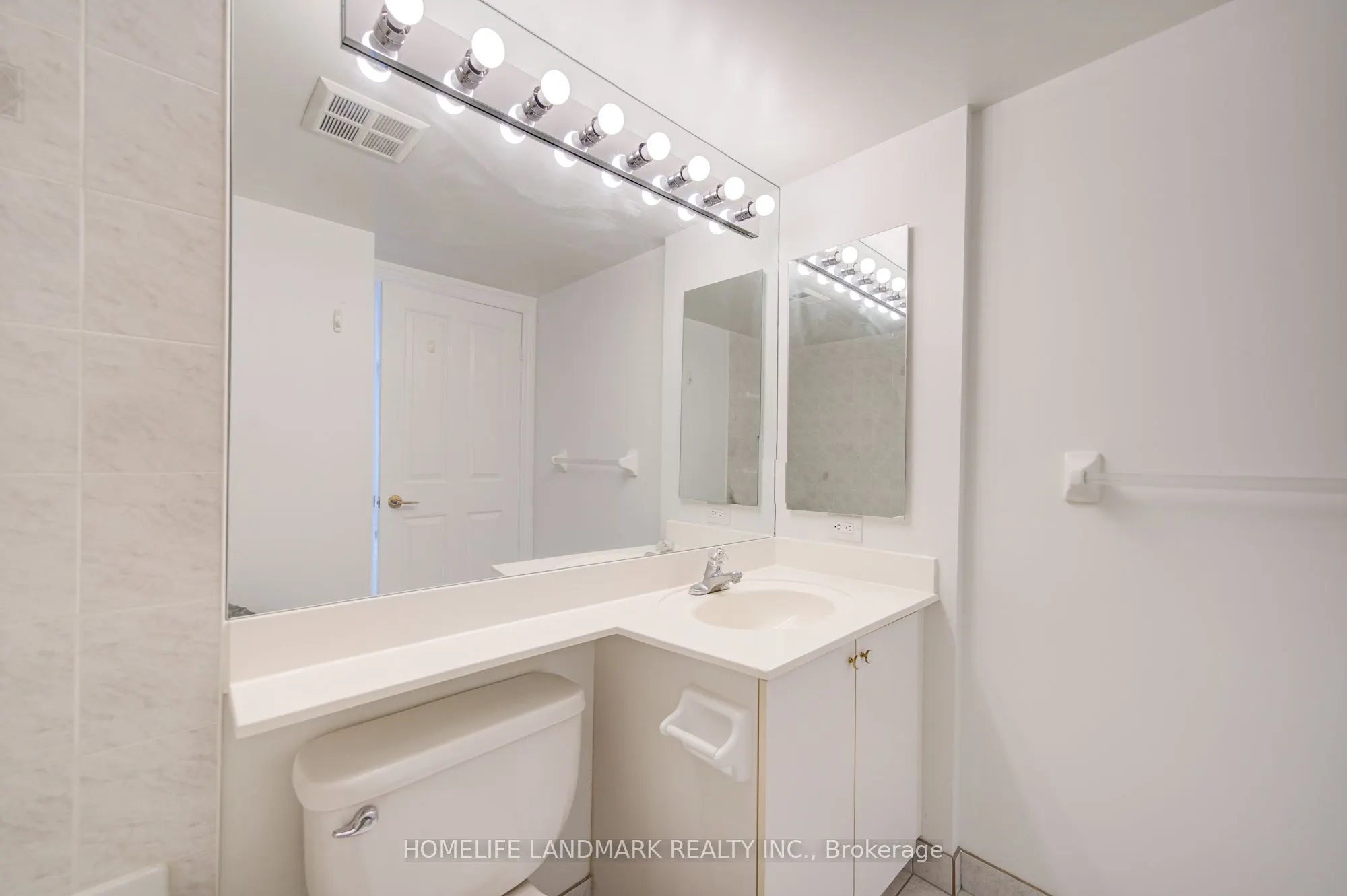 68 Corporate Drive, #3338