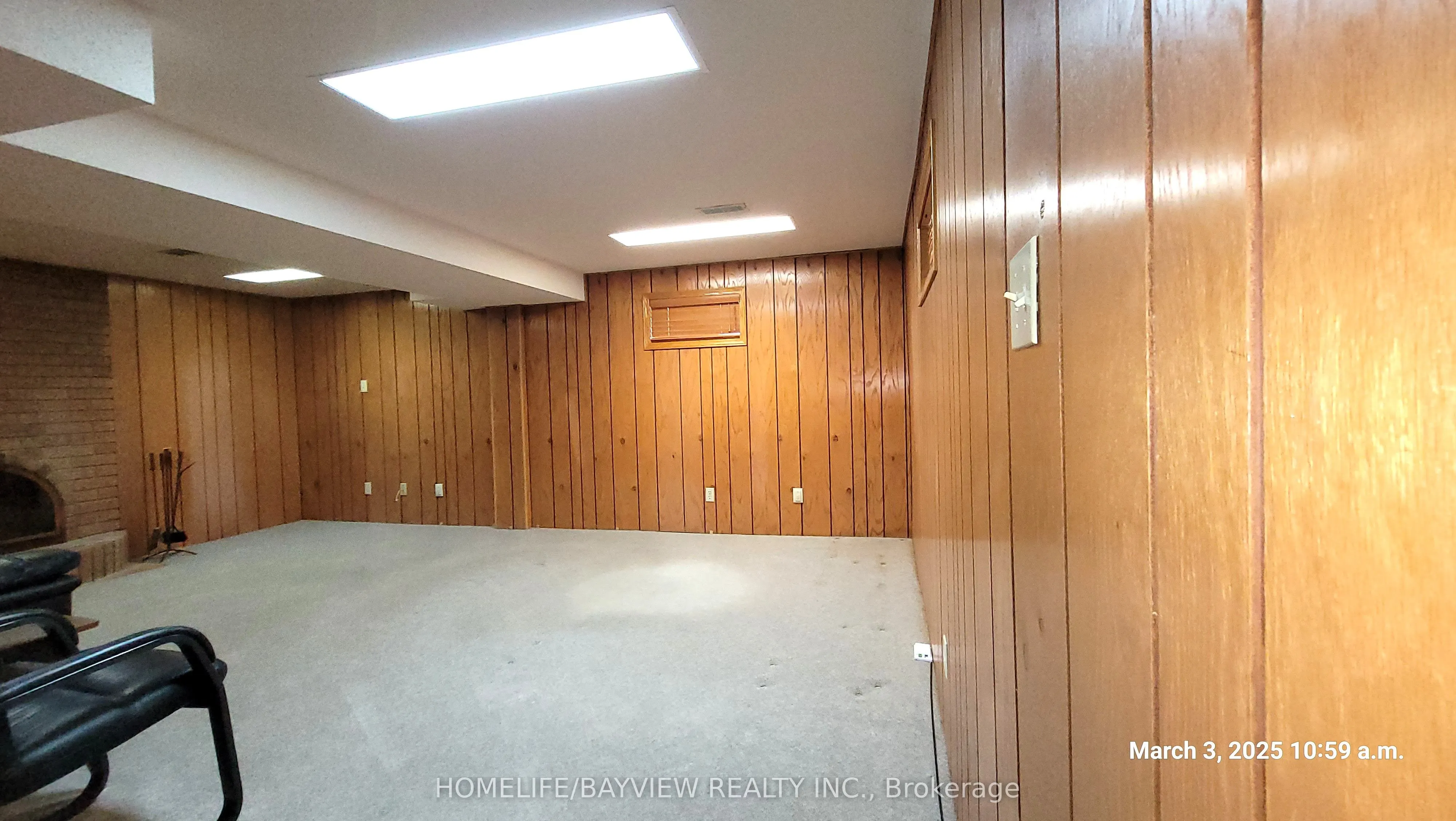 87 Moorehouse Drive