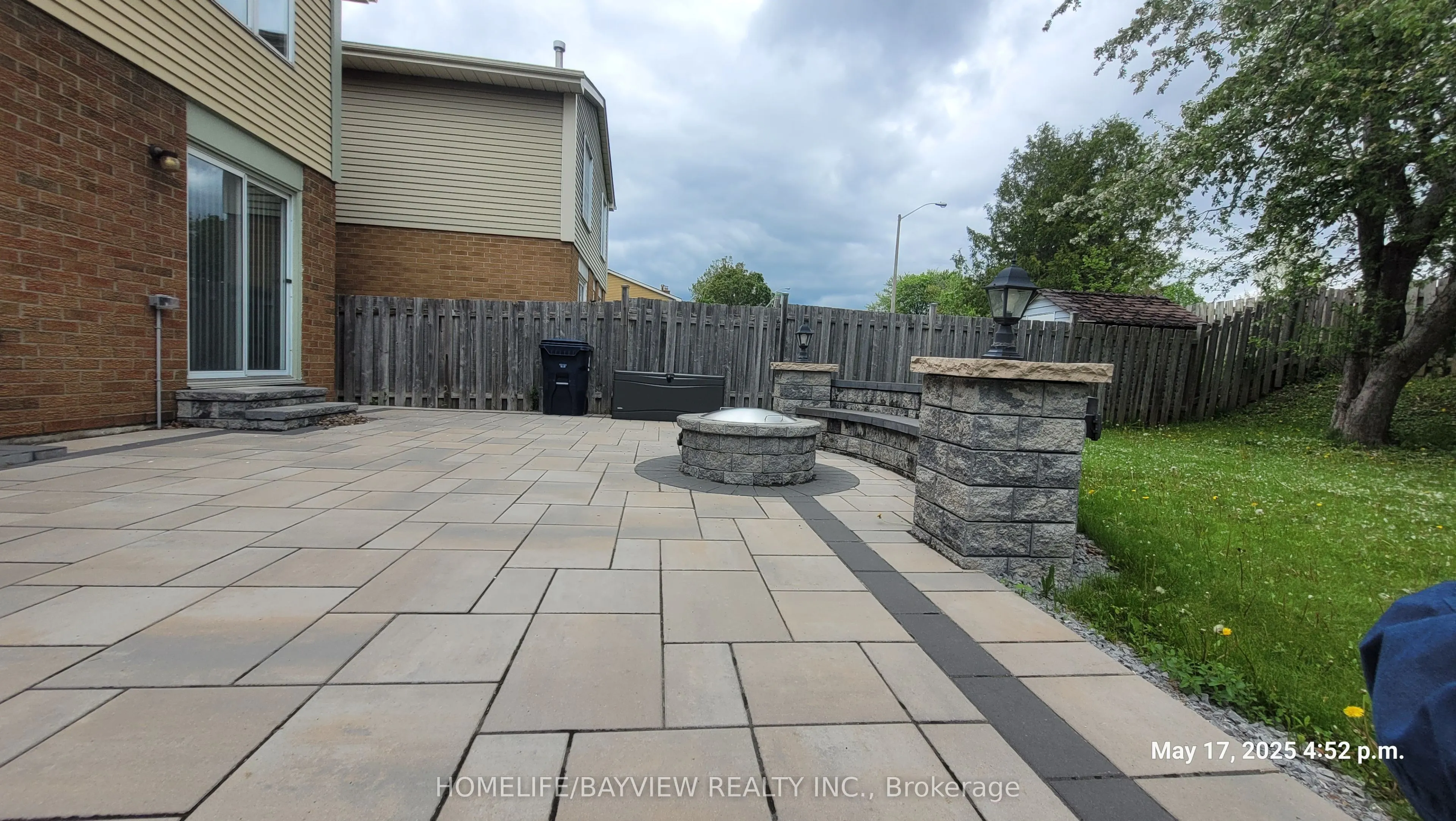 87 Moorehouse Drive