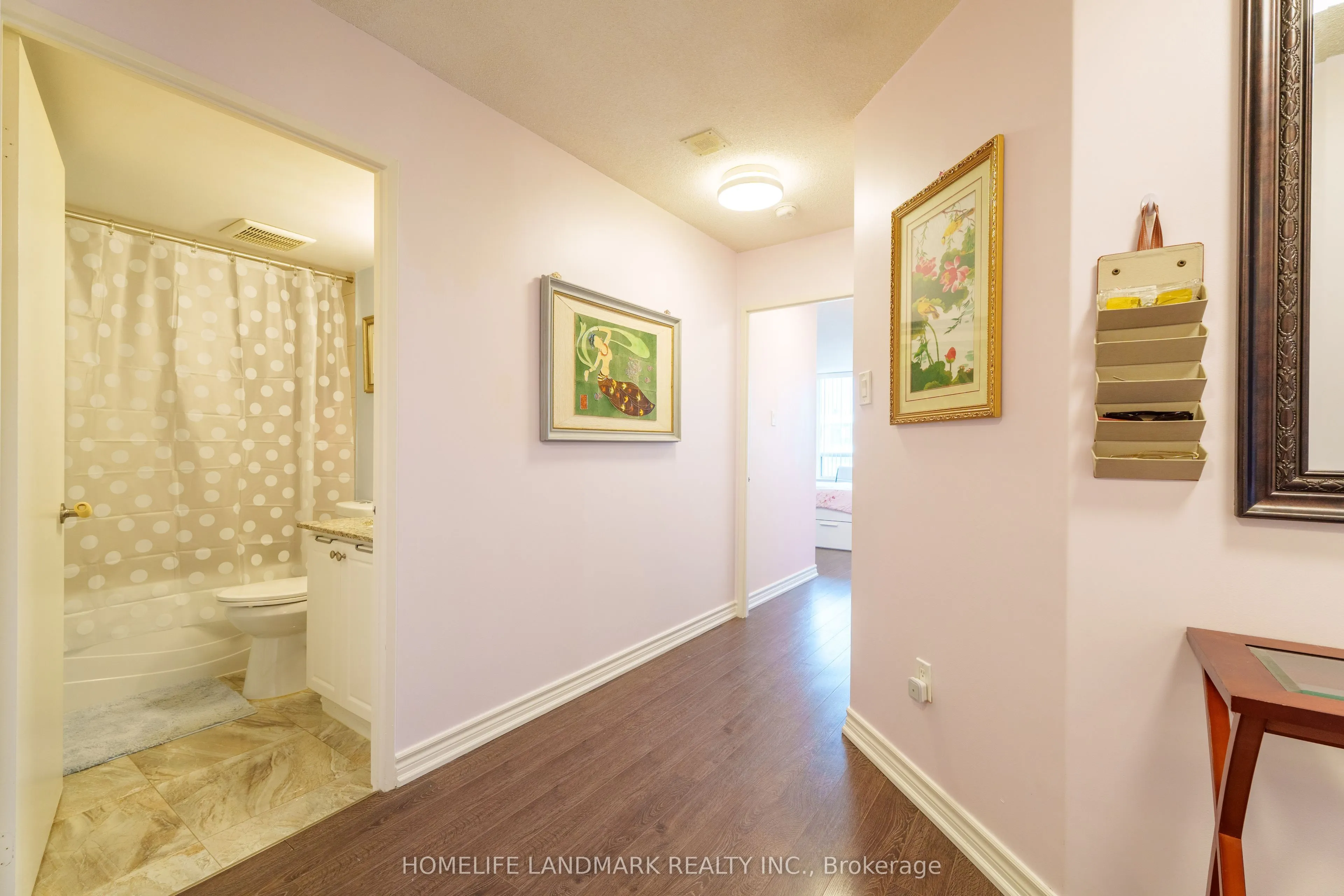350 Alton Towers Circle, #1906