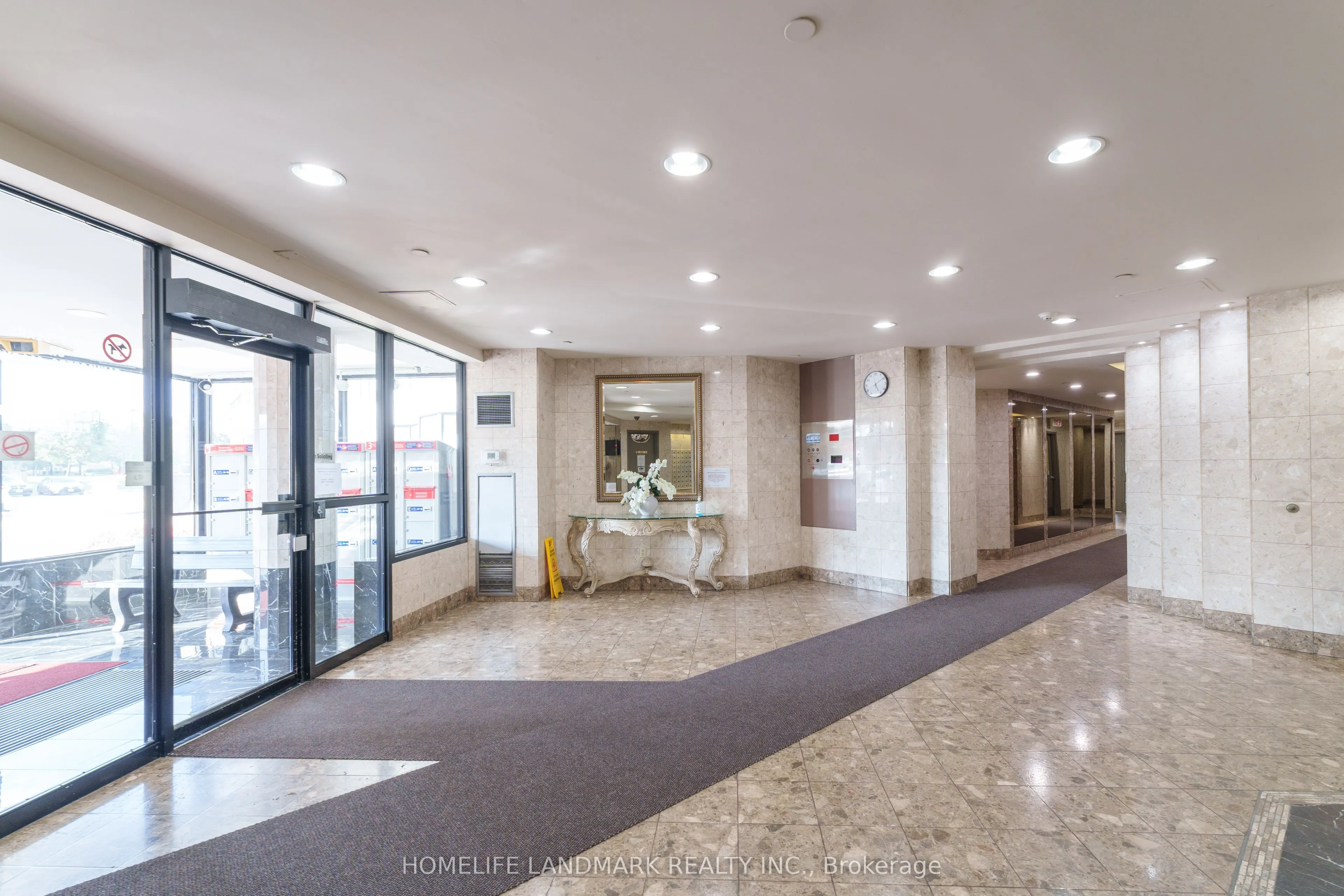 350 Alton Towers Circle, #1906