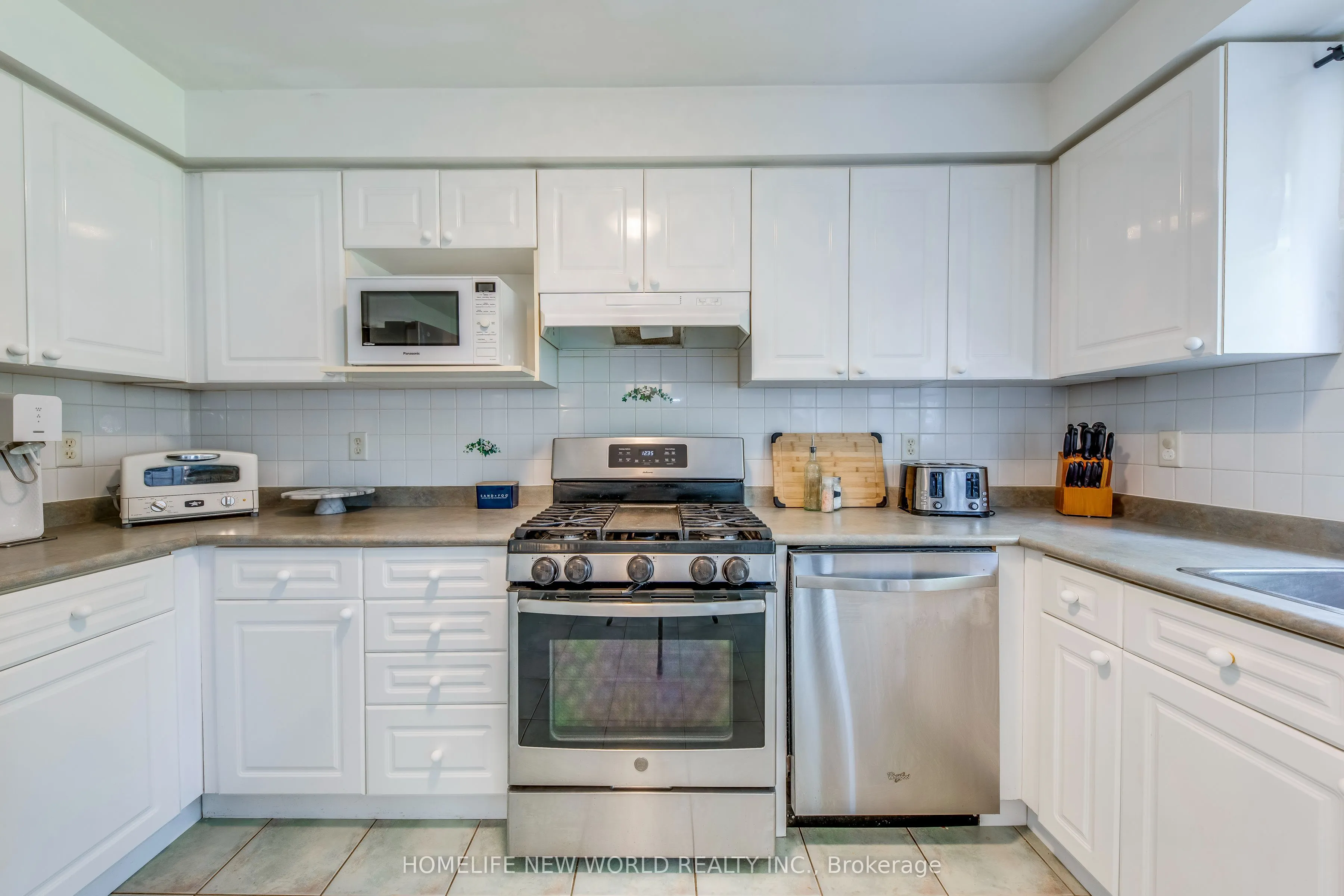 97 Mcsweeney Crescent