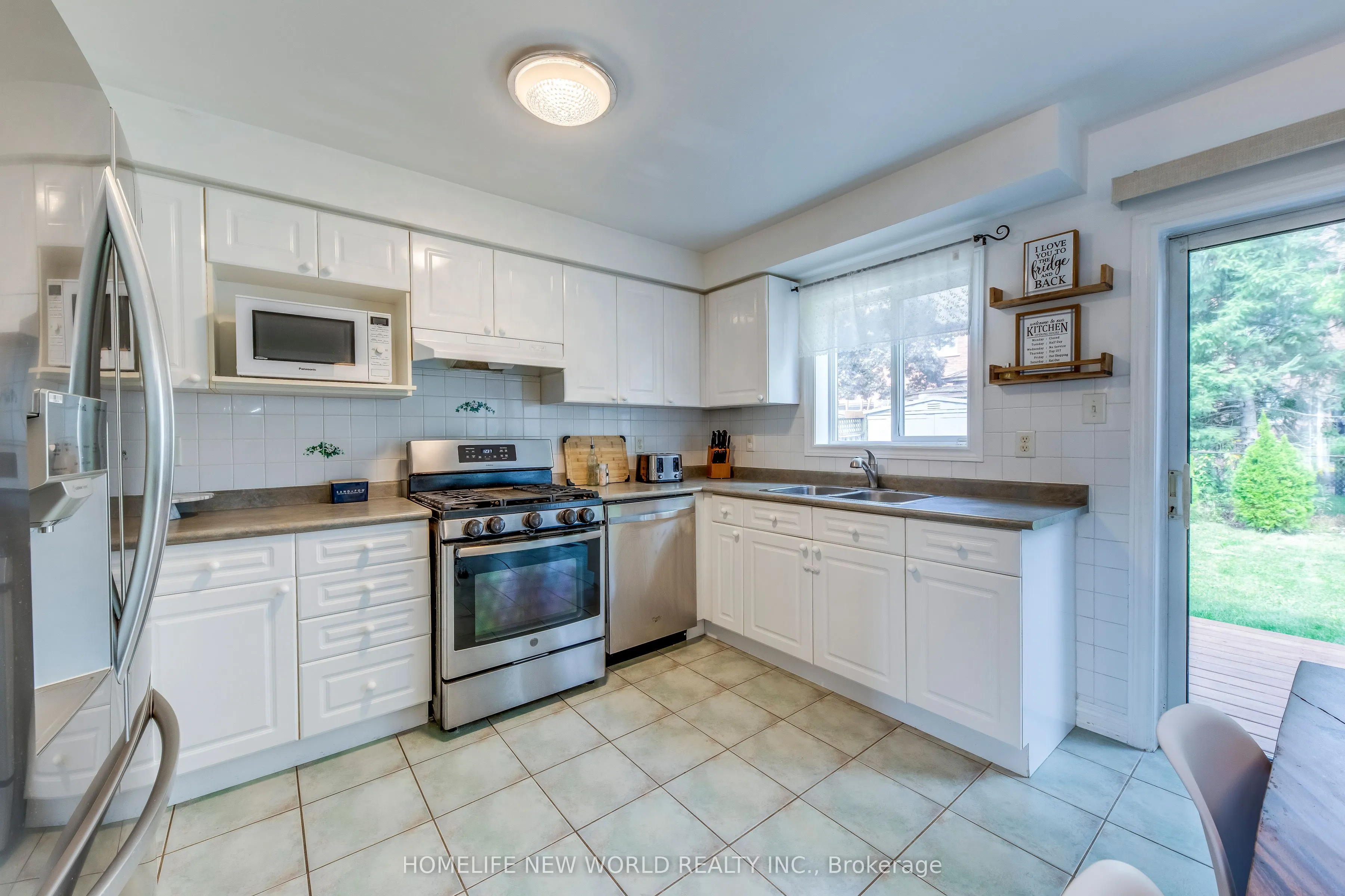 97 Mcsweeney Crescent