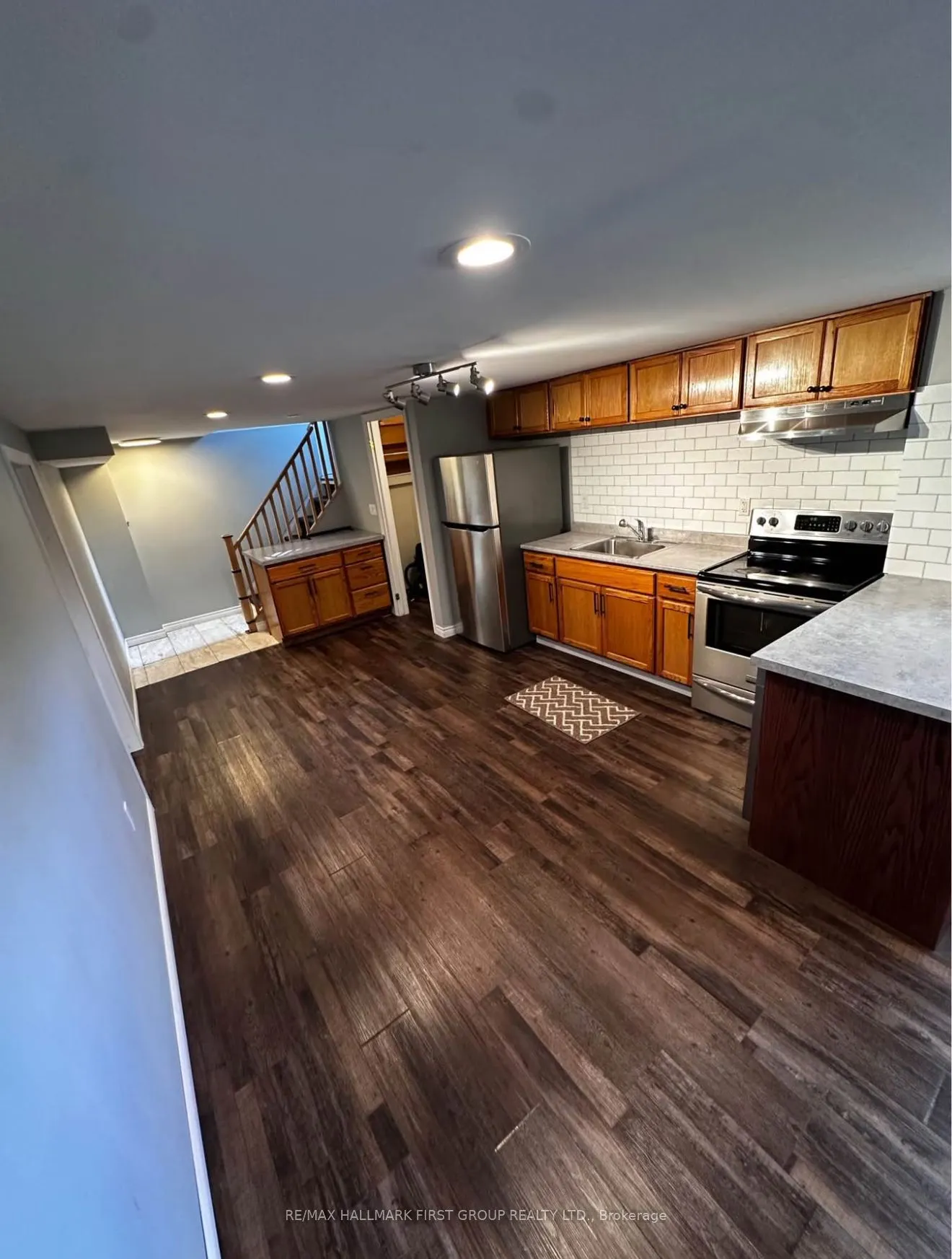 927 Greenwood Crescent