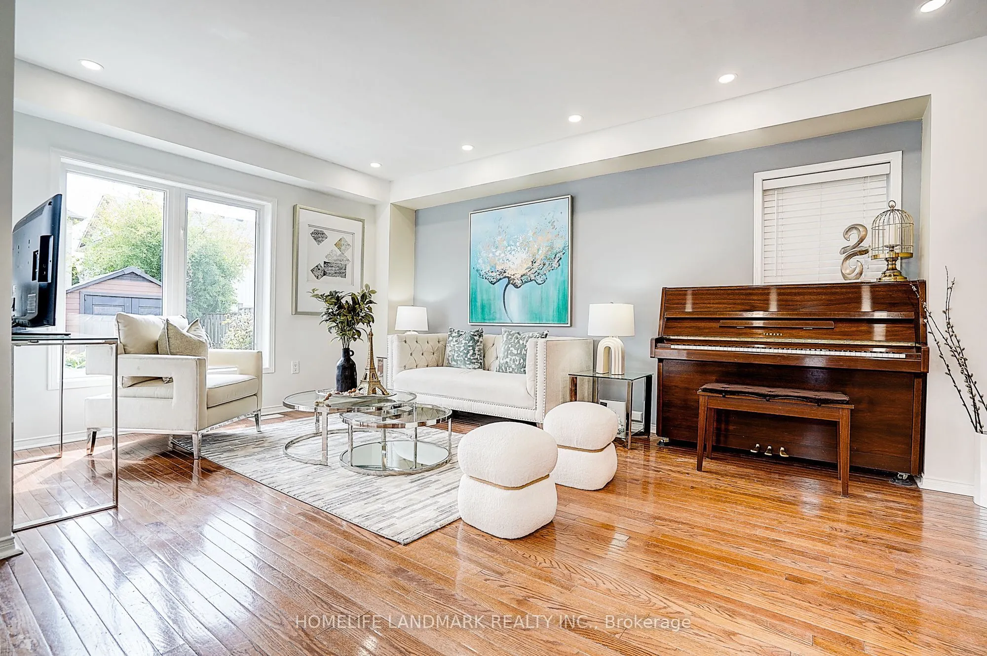 21 Donlevy Crescent