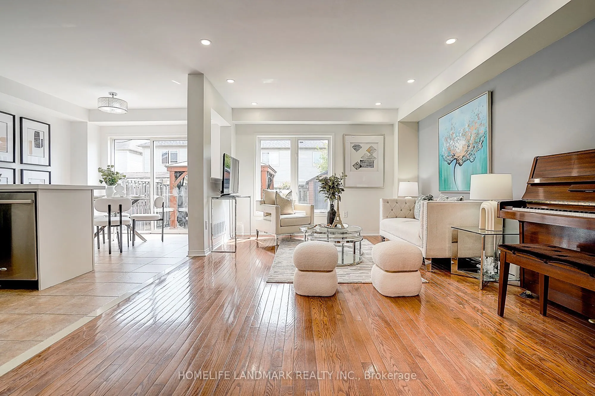 21 Donlevy Crescent