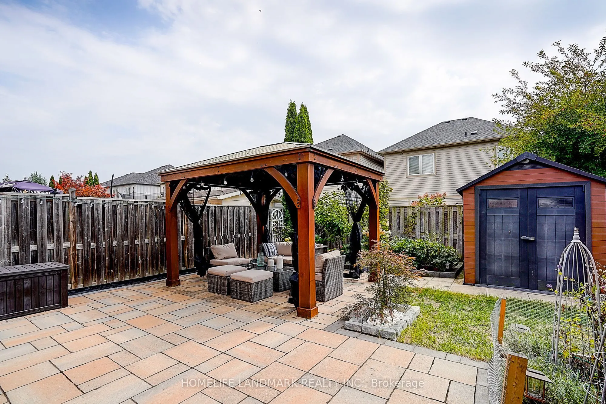 21 Donlevy Crescent