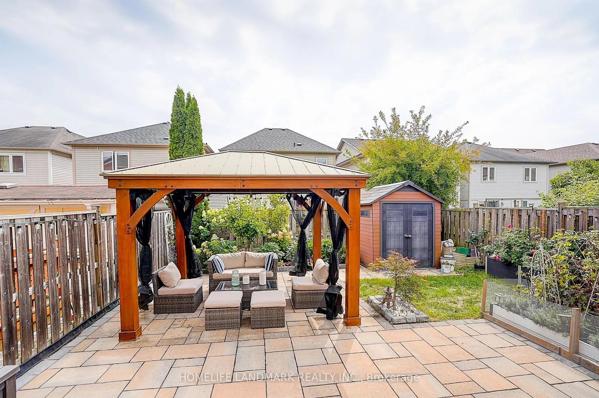 21 Donlevy Crescent