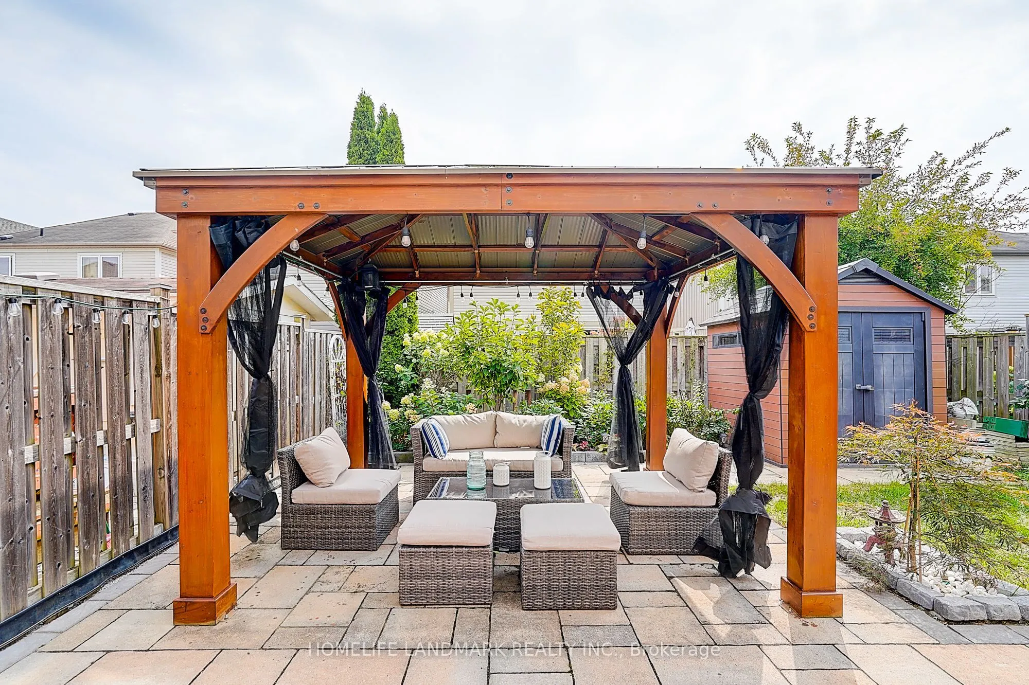 21 Donlevy Crescent