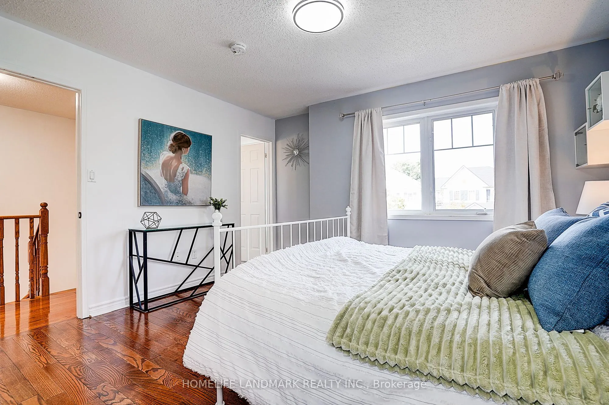 21 Donlevy Crescent