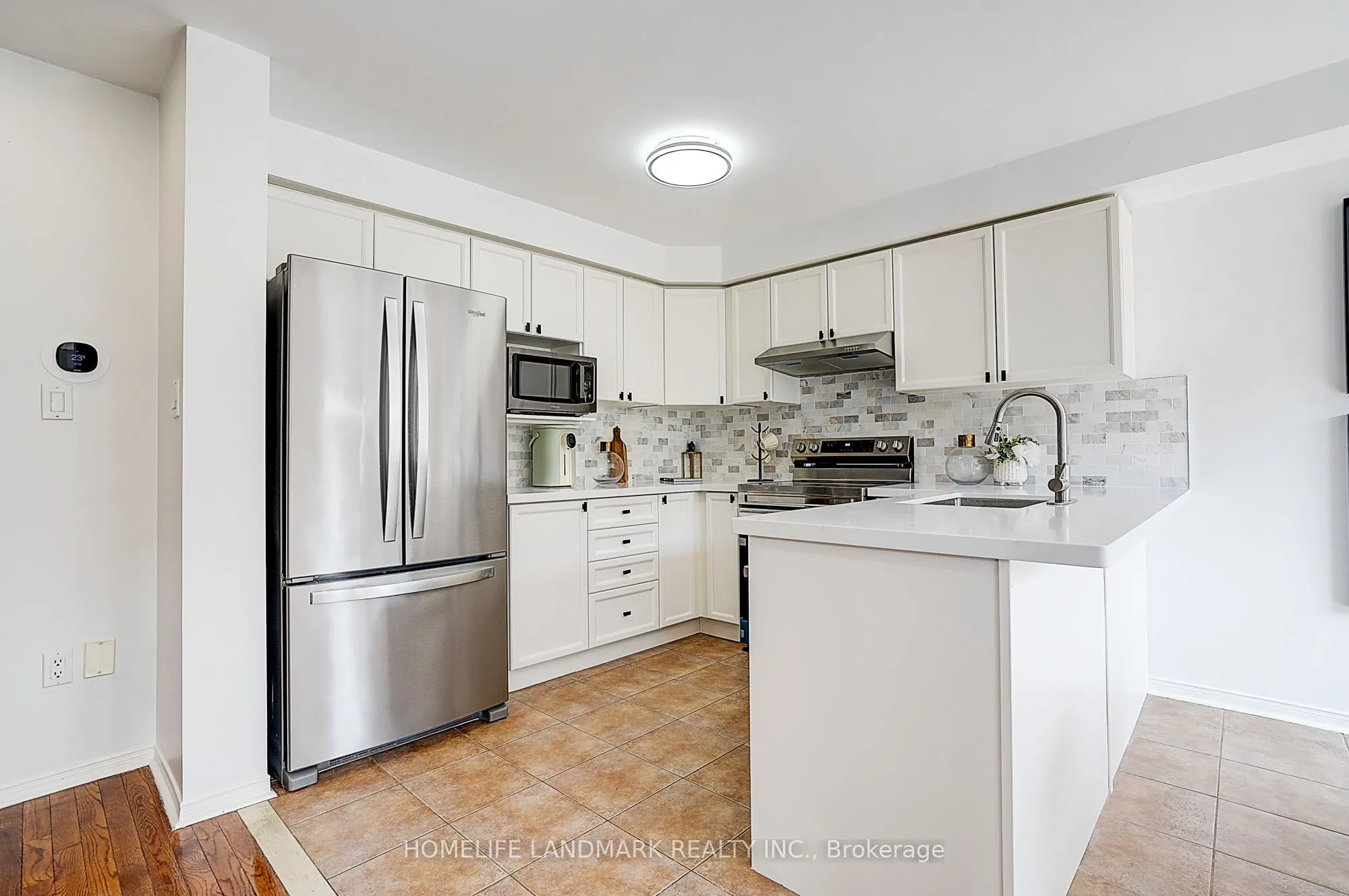 21 Donlevy Crescent