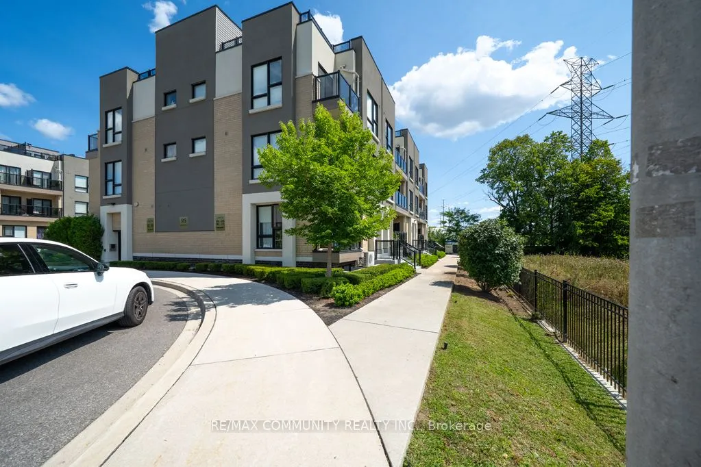 515 Kingbird Grove, #234