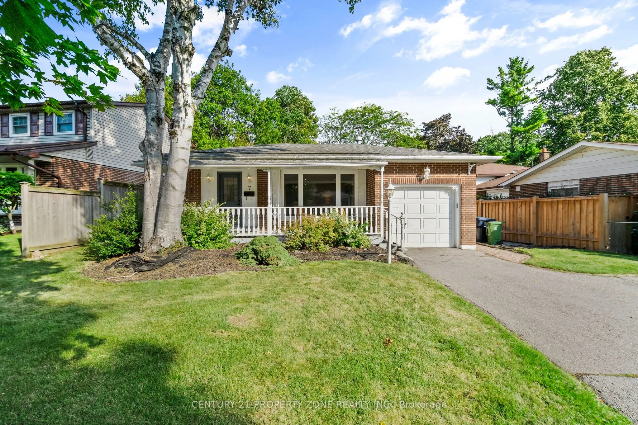 7 Rodarick Drive