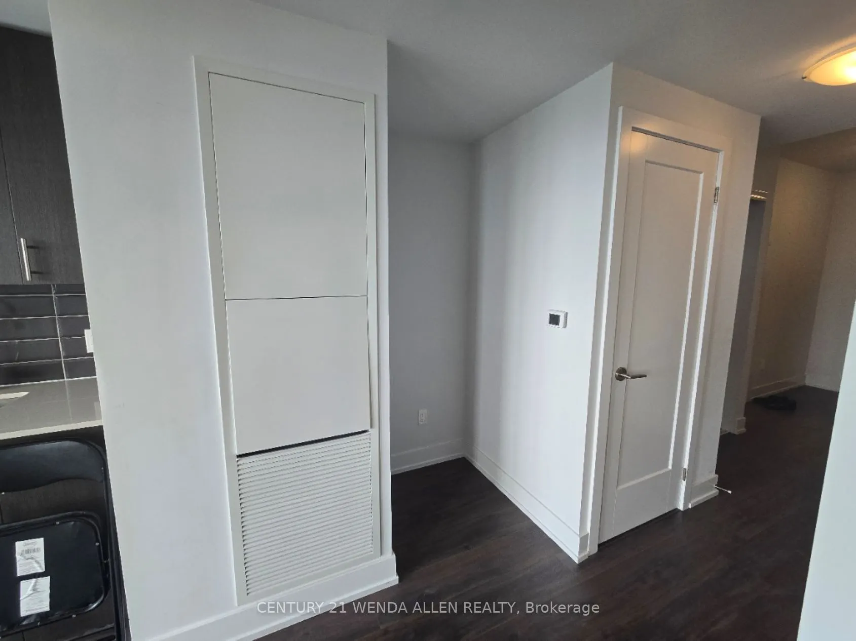 2550 Simcoe Street N, #1901