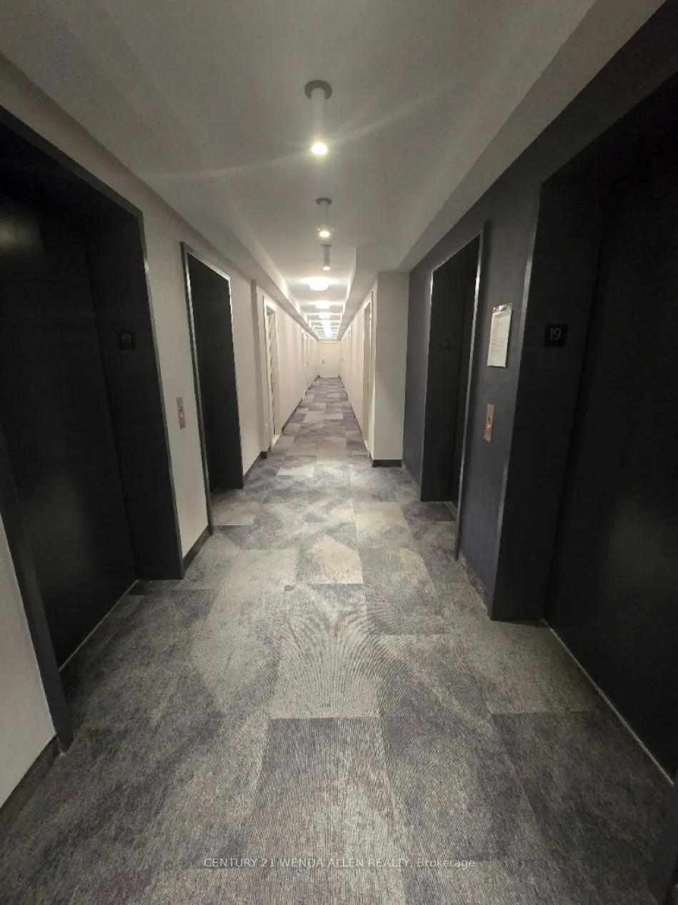 2550 Simcoe Street N, #1901