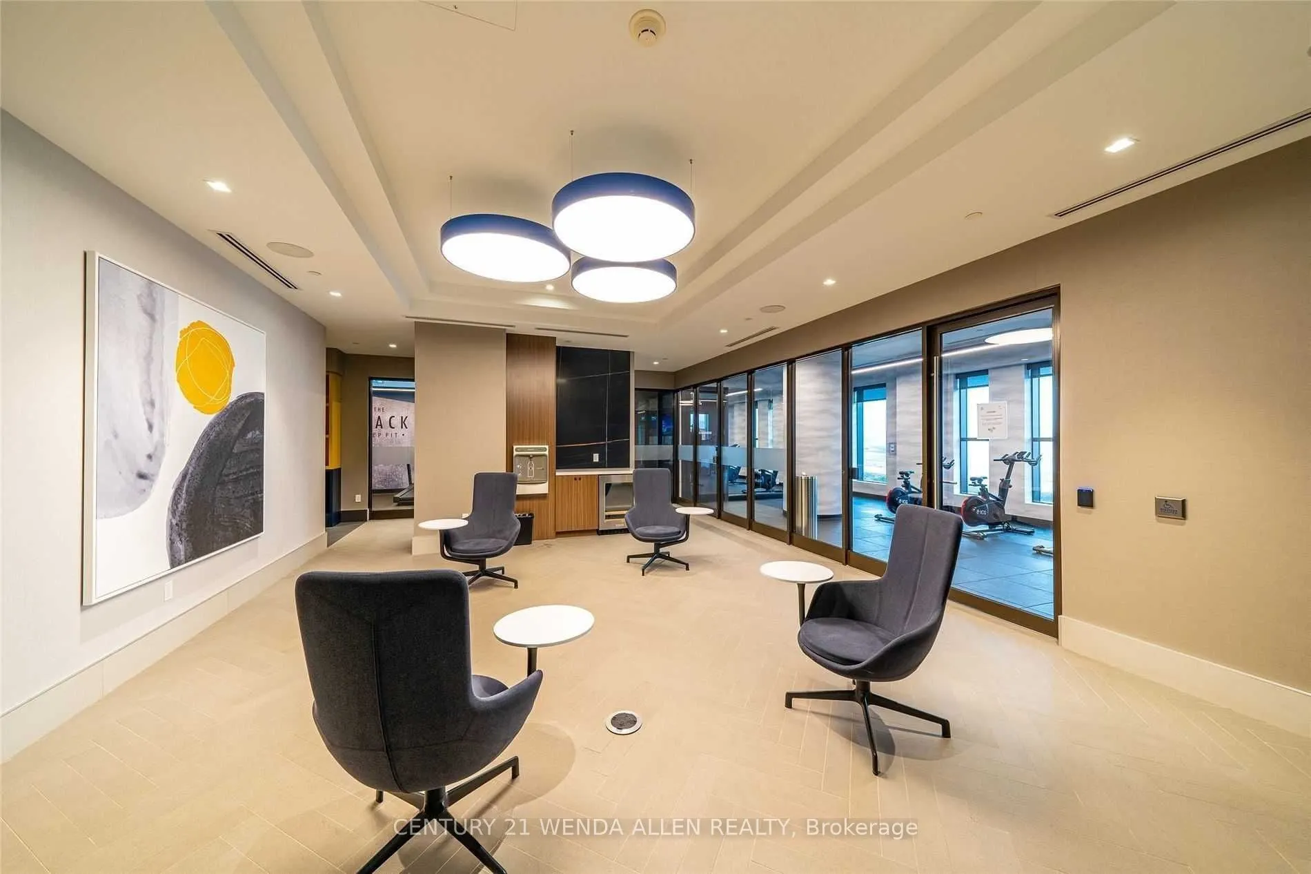 2550 Simcoe Street N, #1901