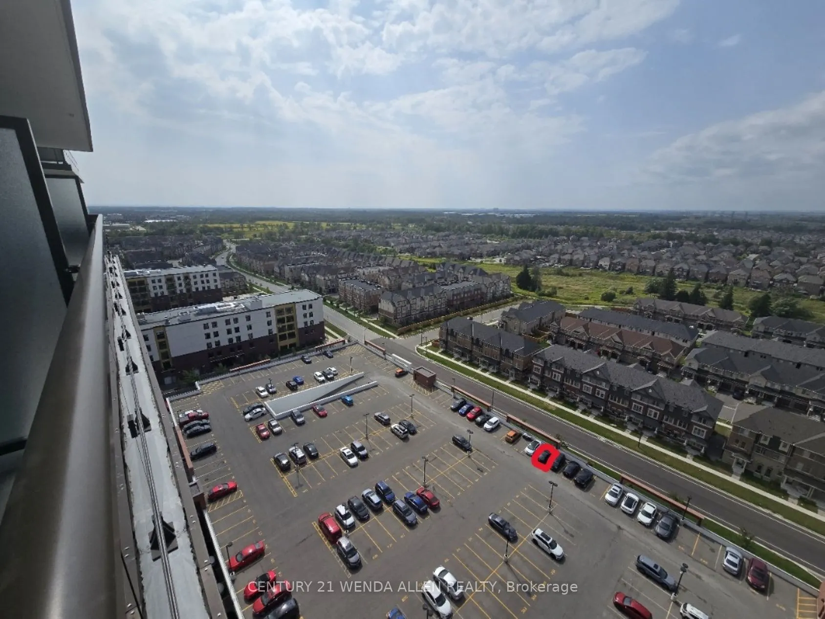 2550 Simcoe Street N, #1901