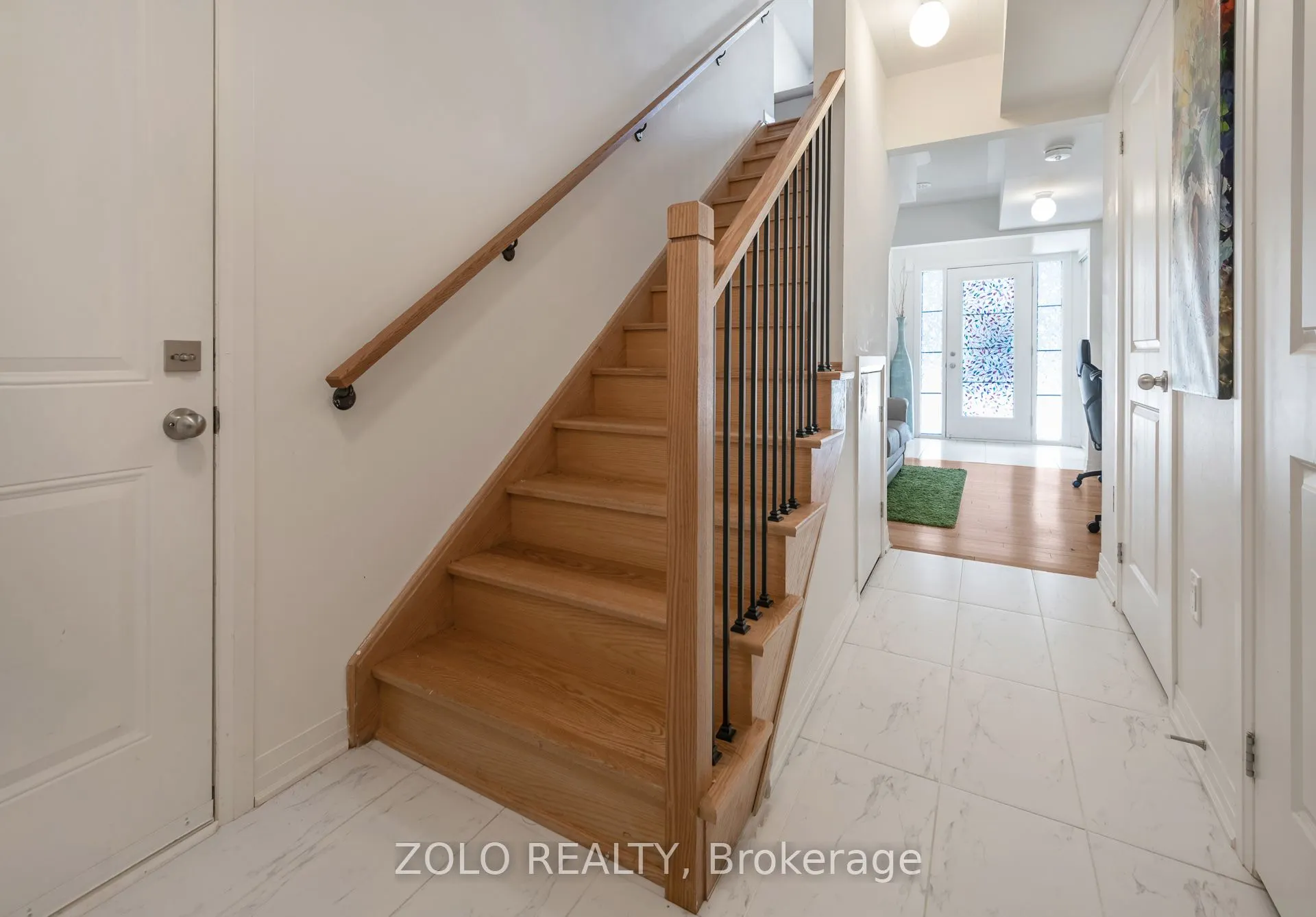 261 LORD ELGIN Lane