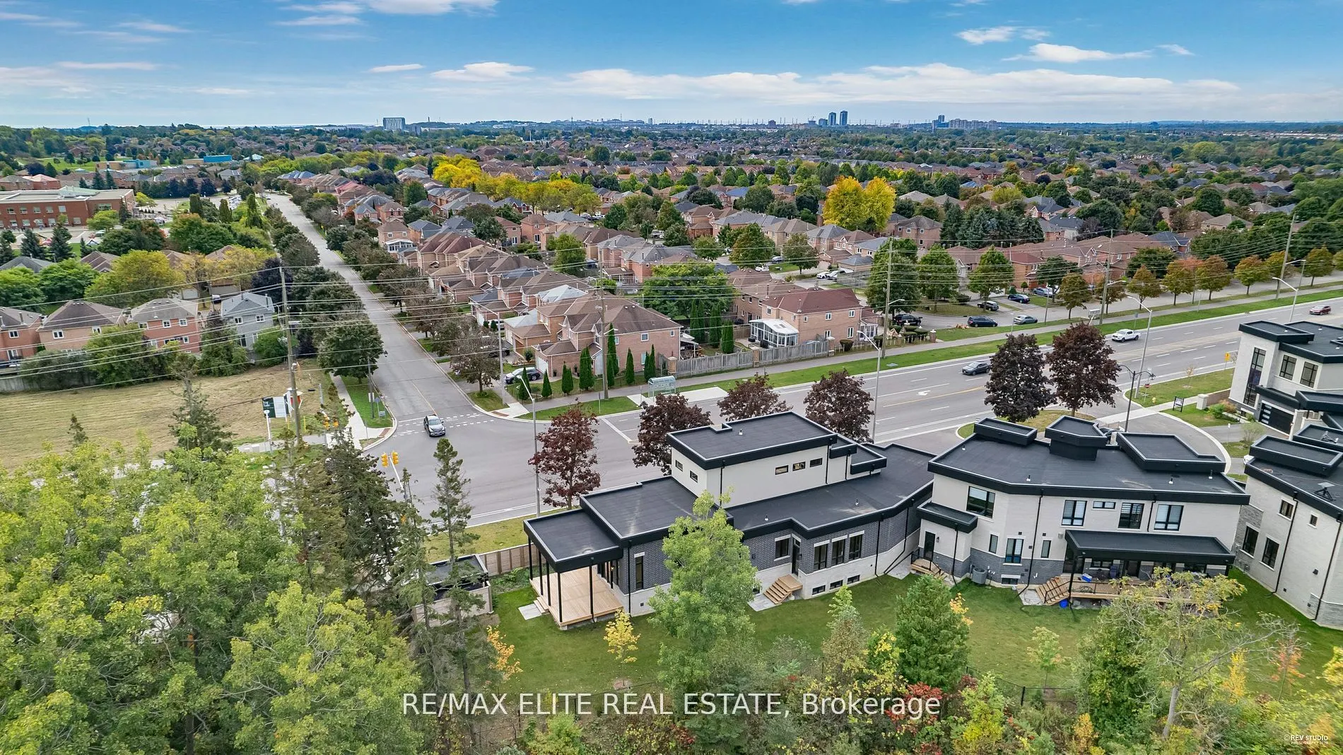 2 Tidmarsh Lane
