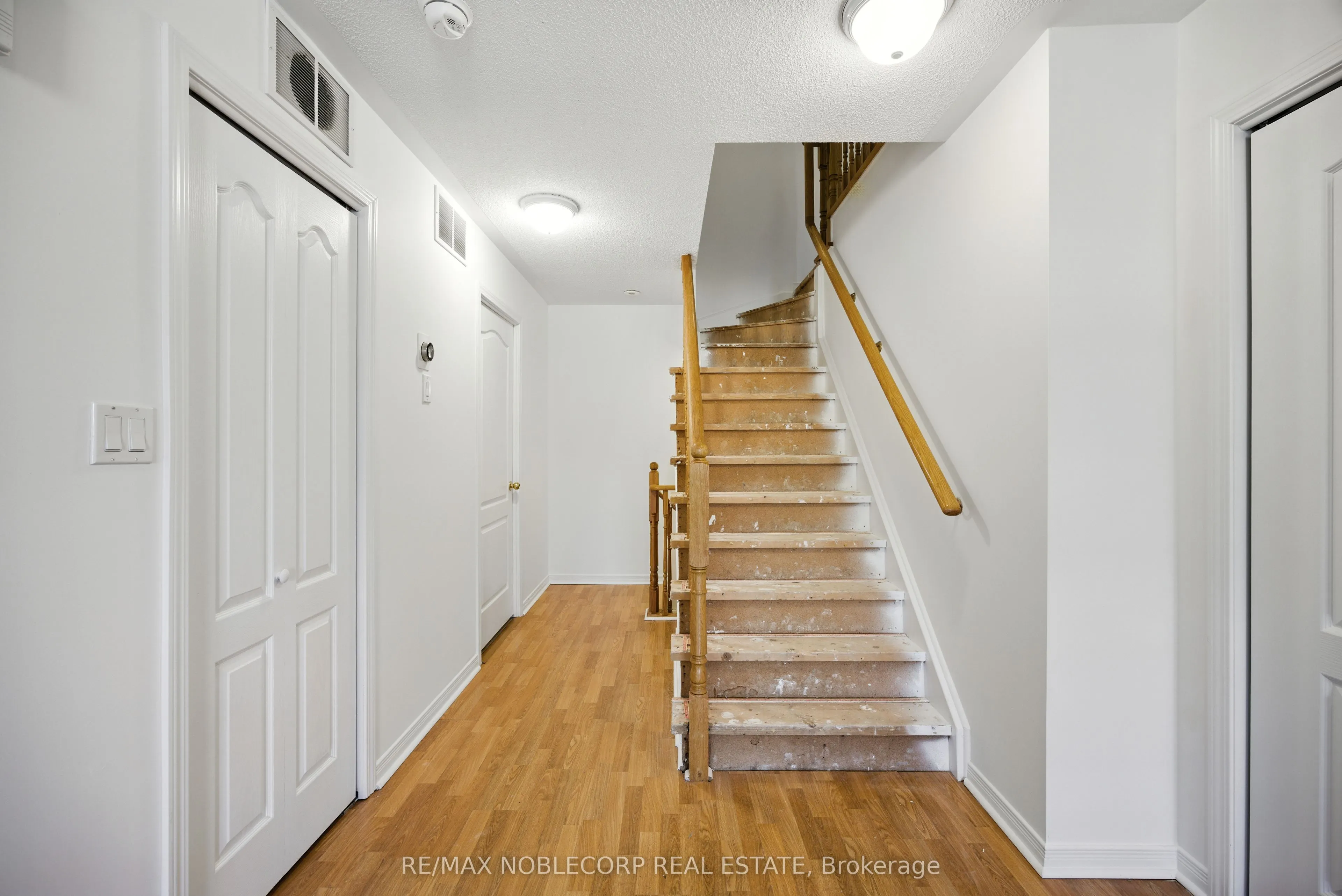 45 Strangford Lane, #311
