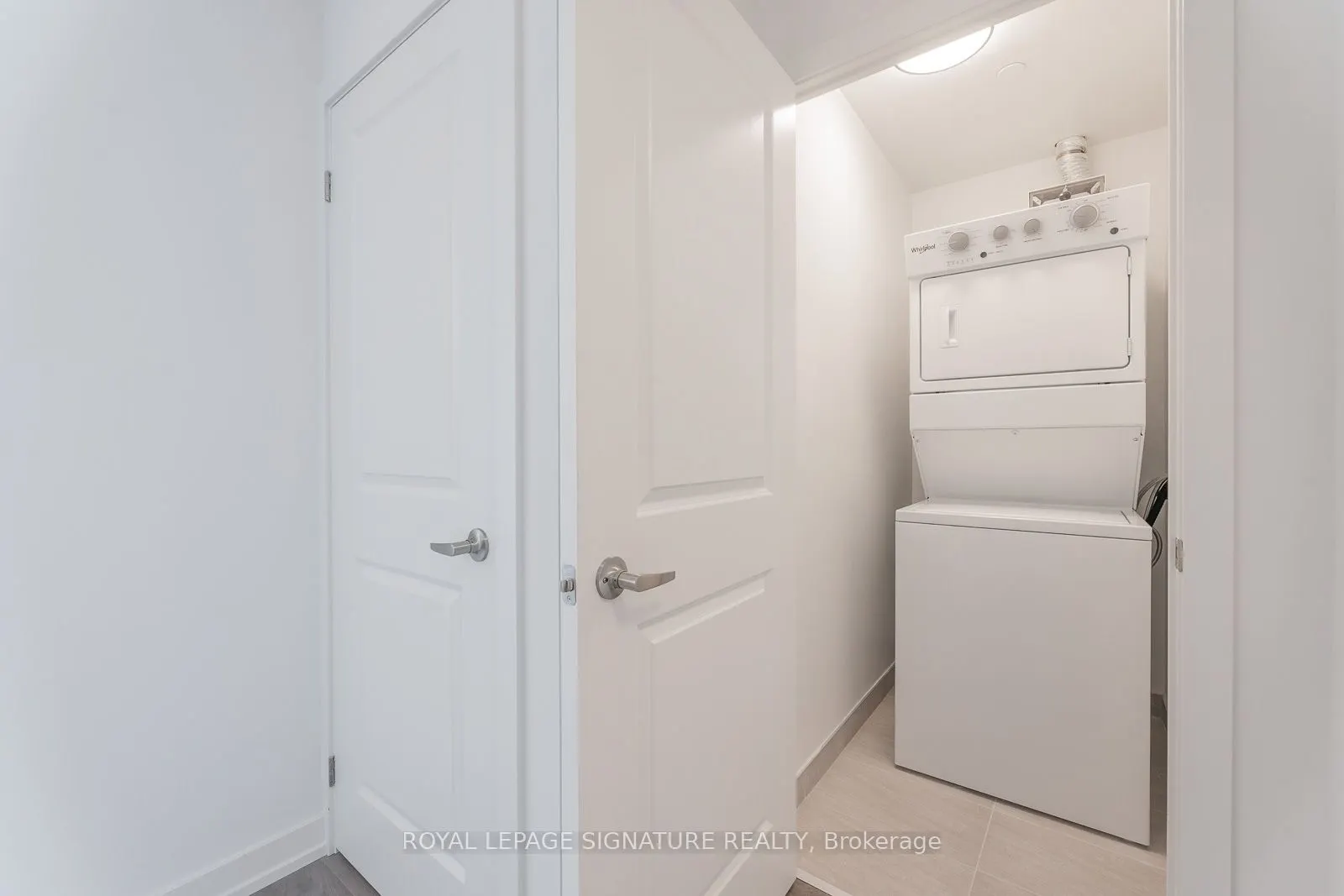 1010 Dundas Street, #224