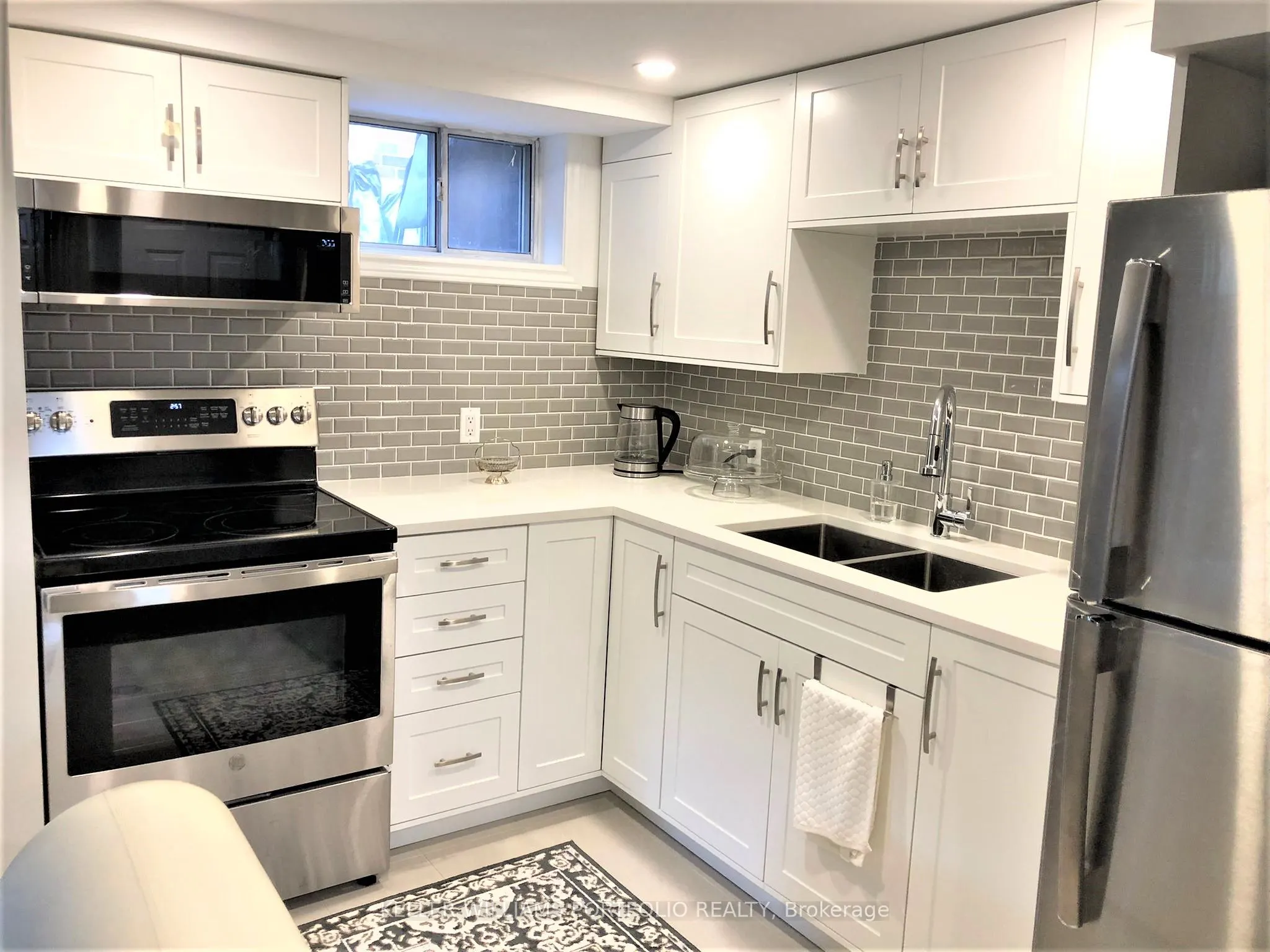 1 Wincrest Drive